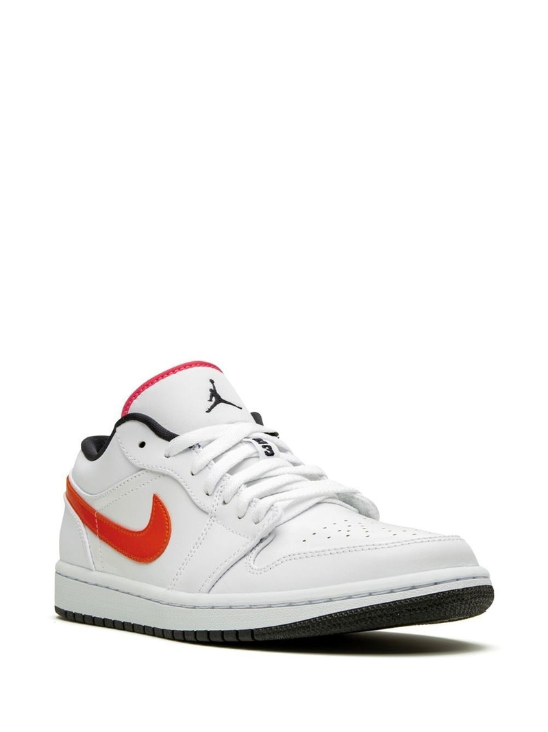 Jordan Air Jordan 1 low-top sneakers outlook