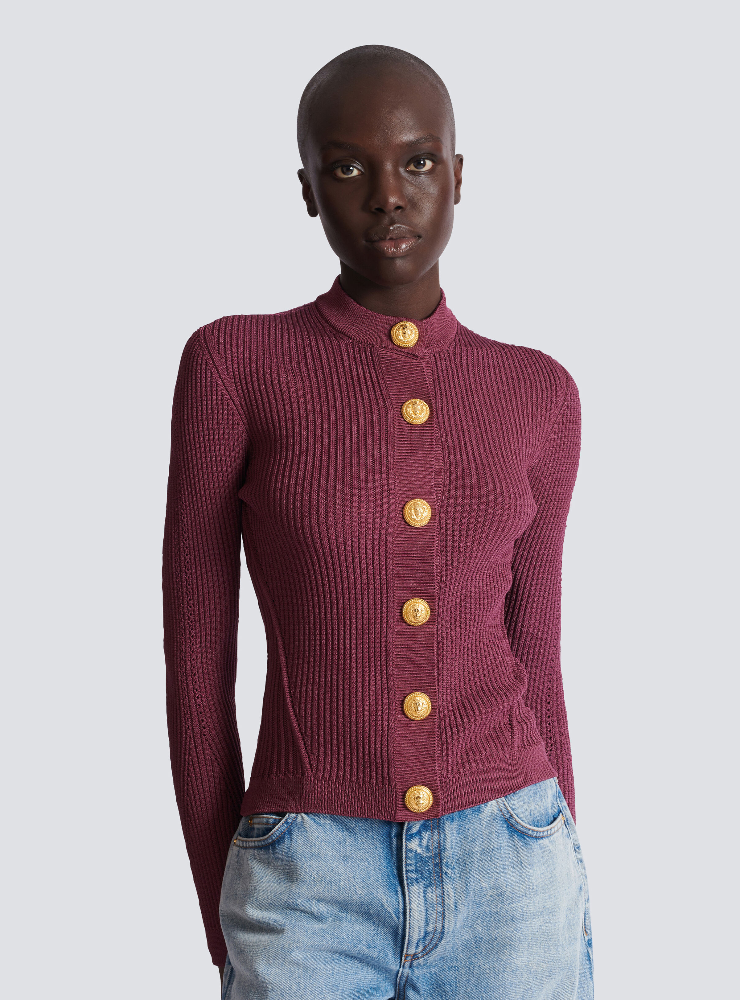 Fine knit cardigan with buttons - 6