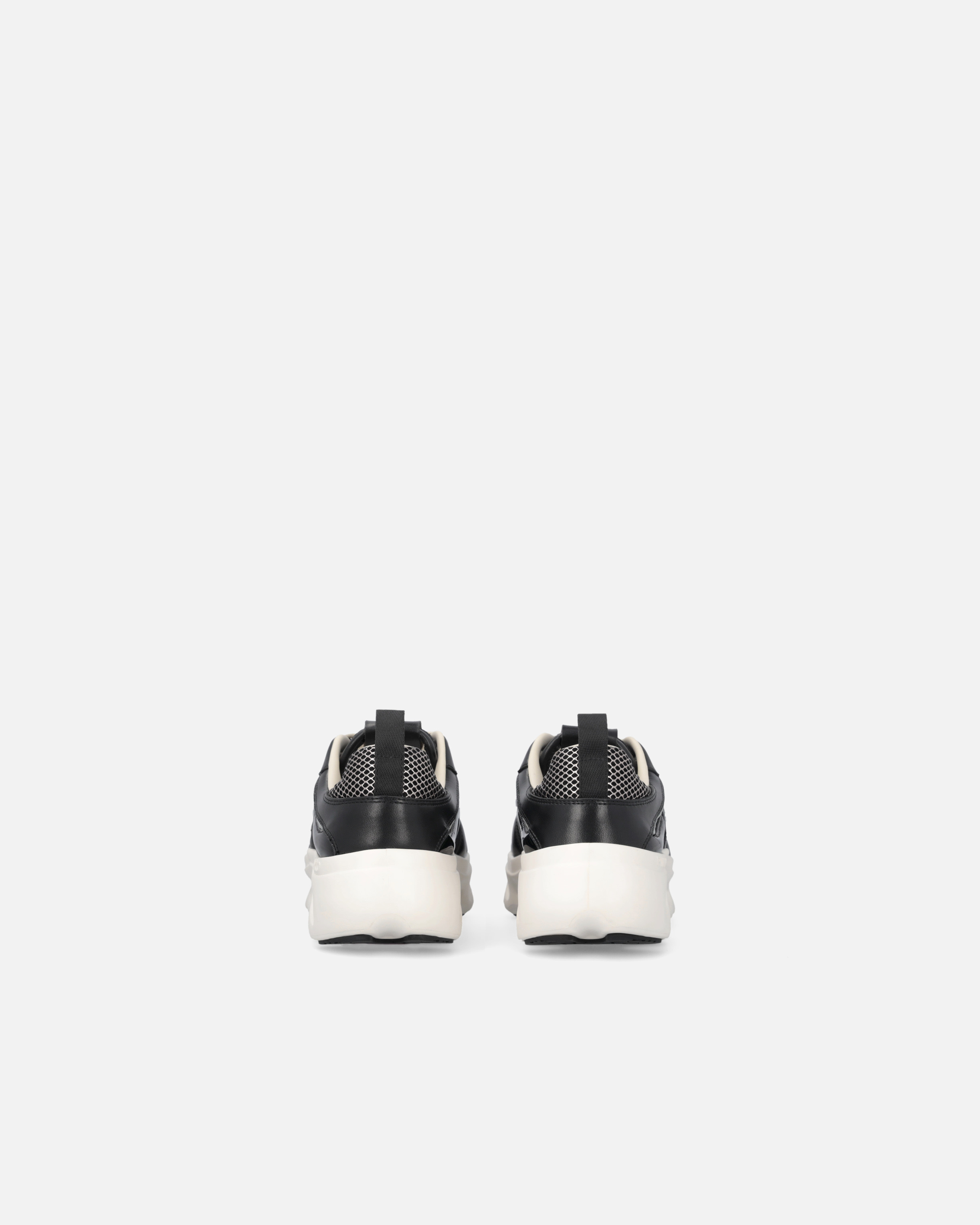 SNEAKERS WITH LOVE BIRDS LOGO - 8