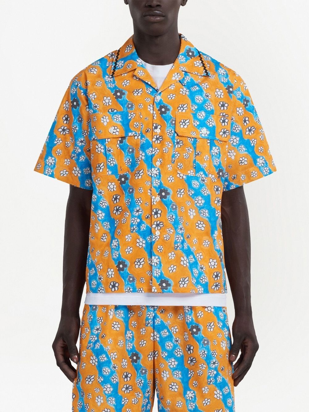 daisy-print patch-pocket shirt - 3