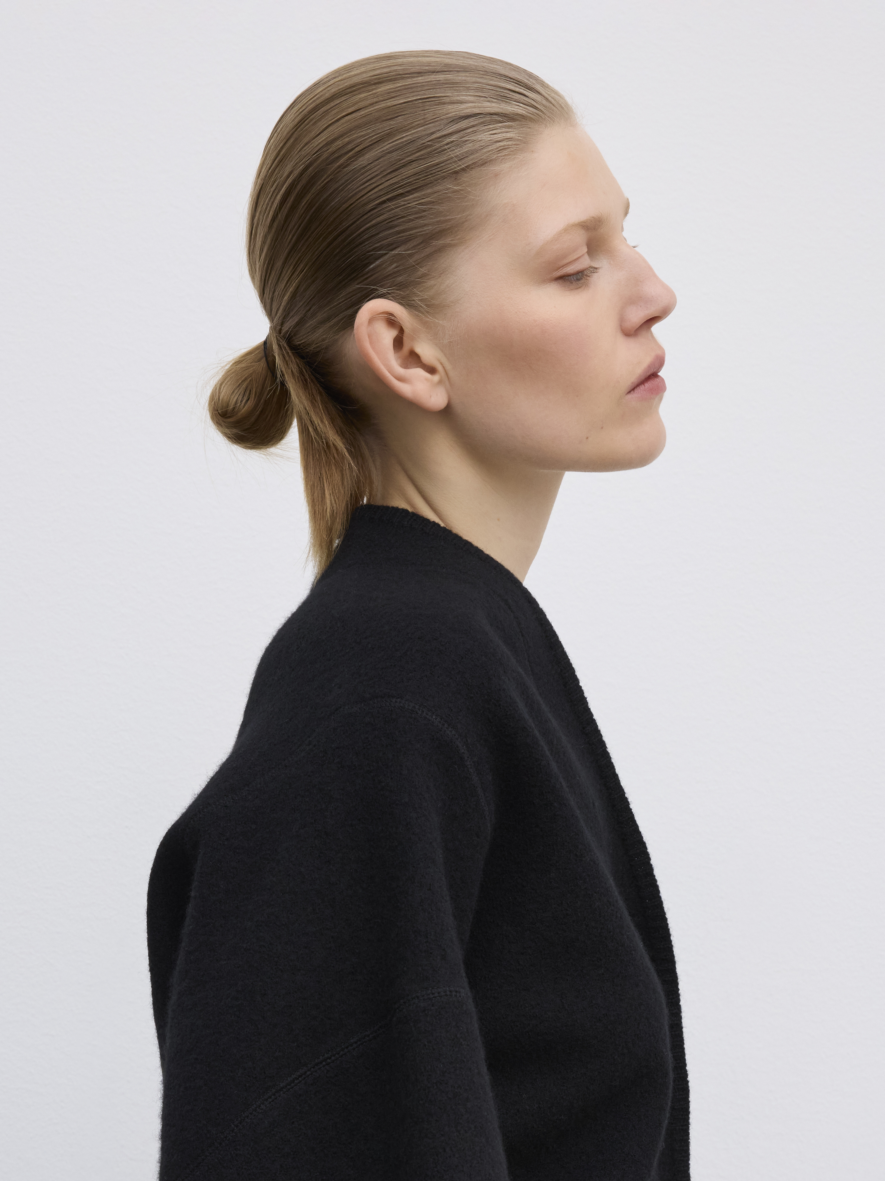 Short Wool Cardigan - 2