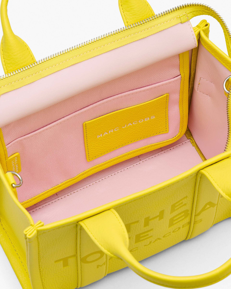 THE LEATHER SMALL TOTE BAG 6