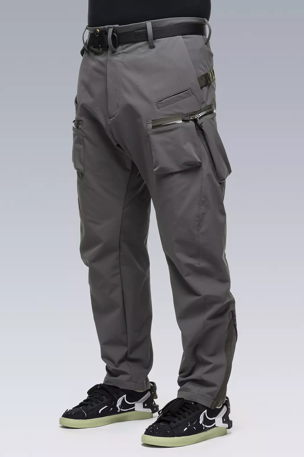 P41-DS schoeller® Dryskin™ Articulated Cargo Trouser Gray - 3