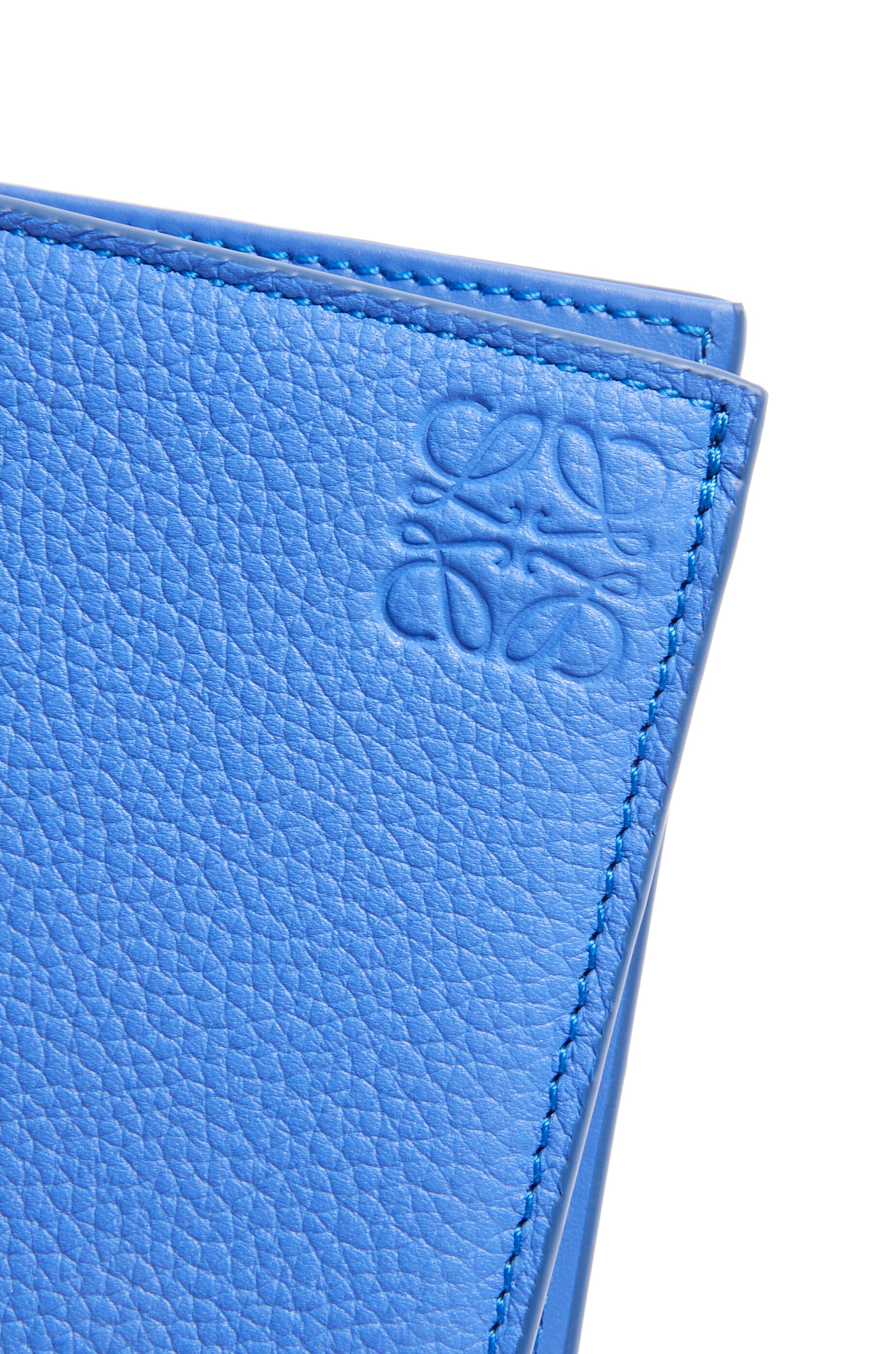 Bifold coin wallet in soft grained calfskin - 5