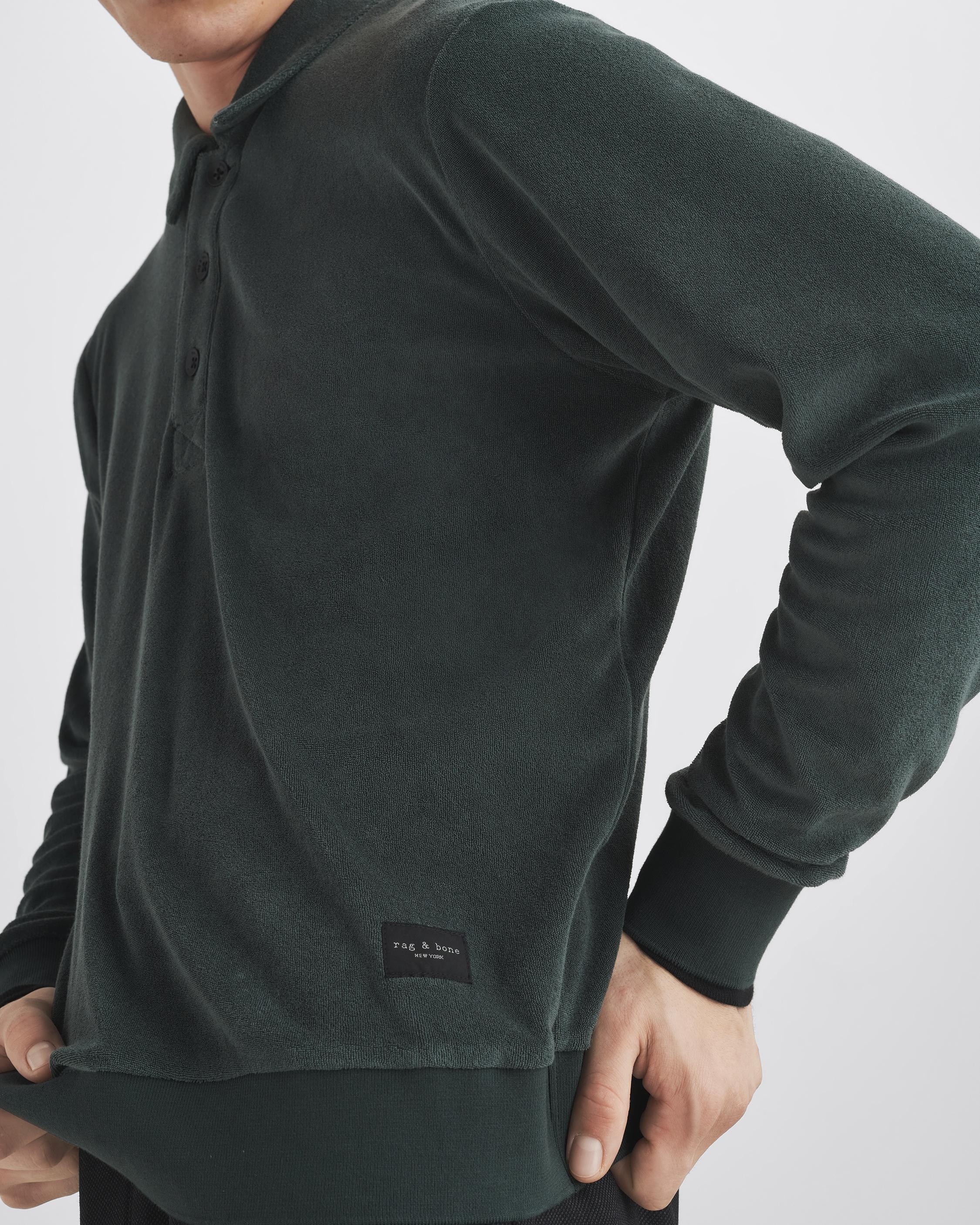 Toweling Long Sleeve Polo
Classic Fit - 6