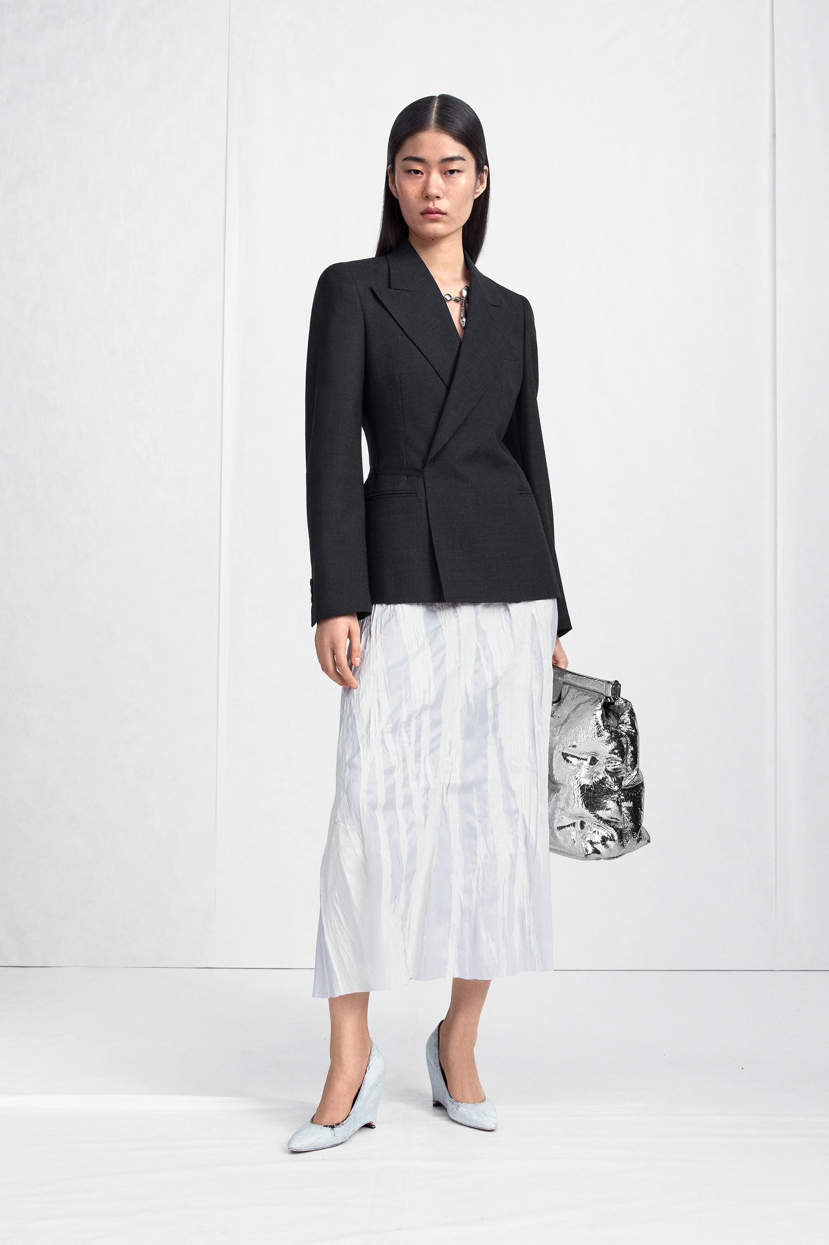 Belted Peak-Lapel Wool Blazer - 1