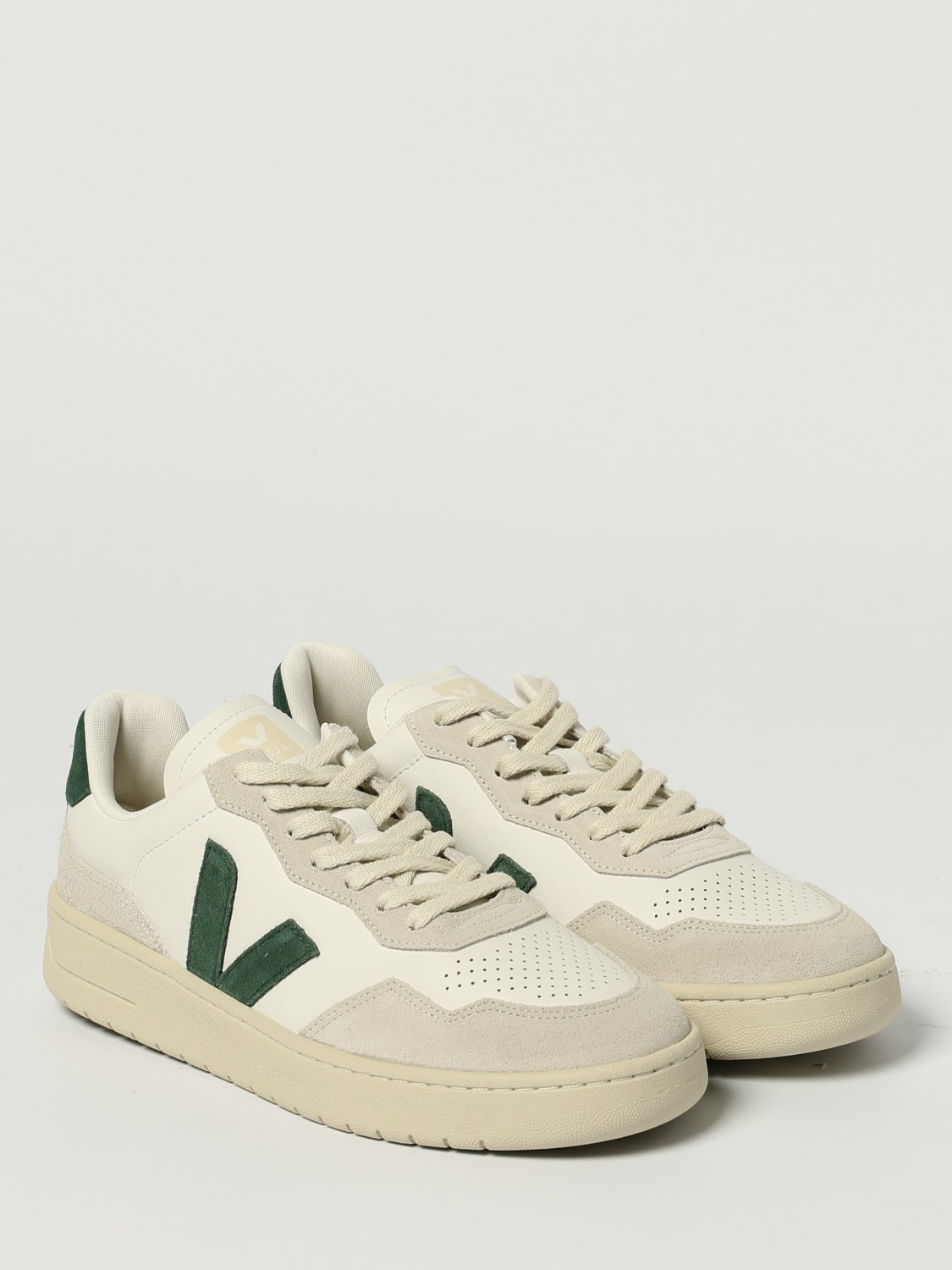 Sneakers men Veja - 2