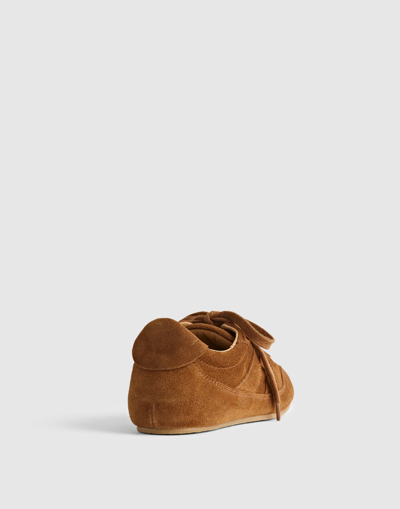 The Oaklynne Sneaker 3