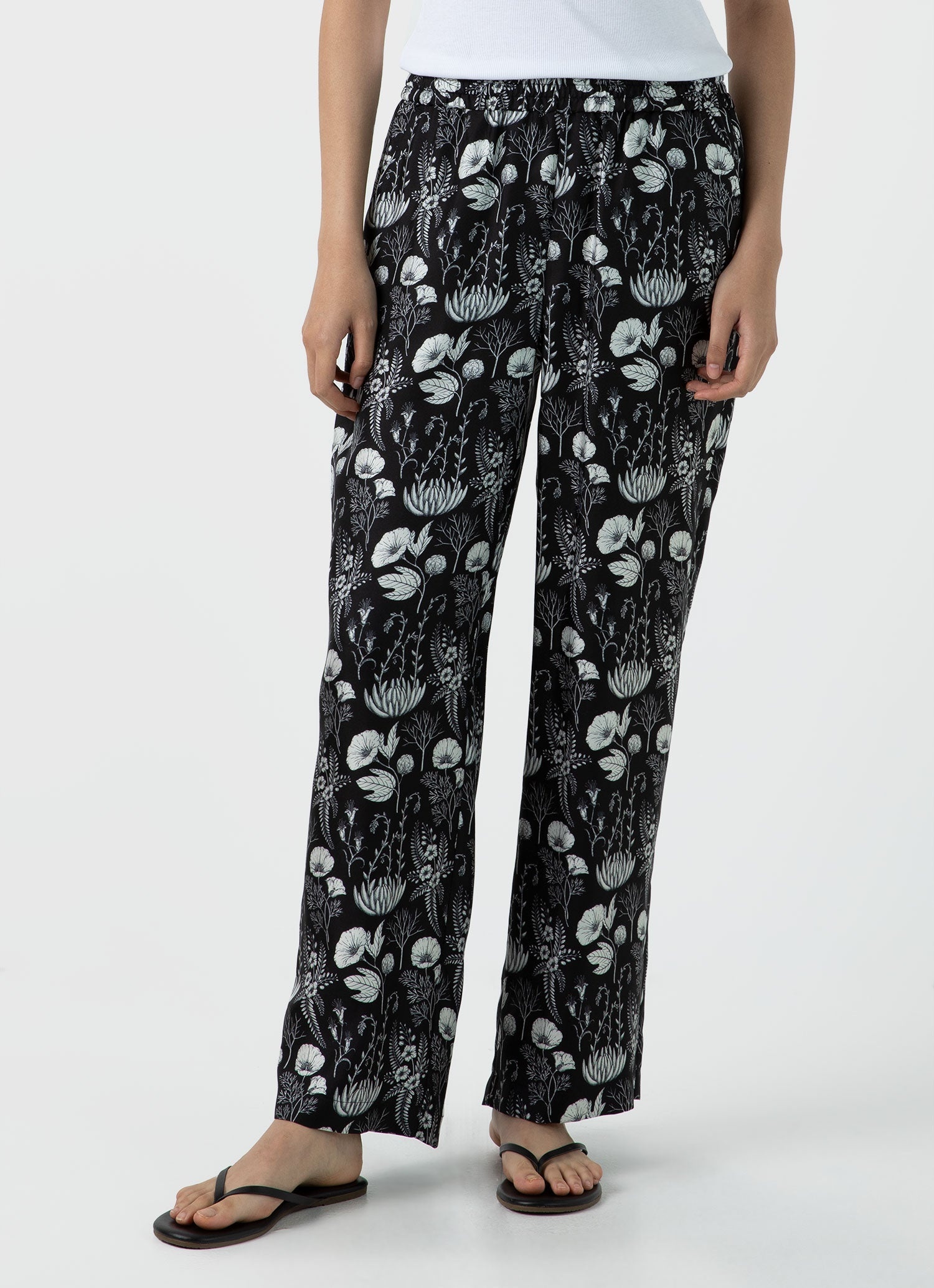 Silk Leaf Print Drawstring Trouser - 2