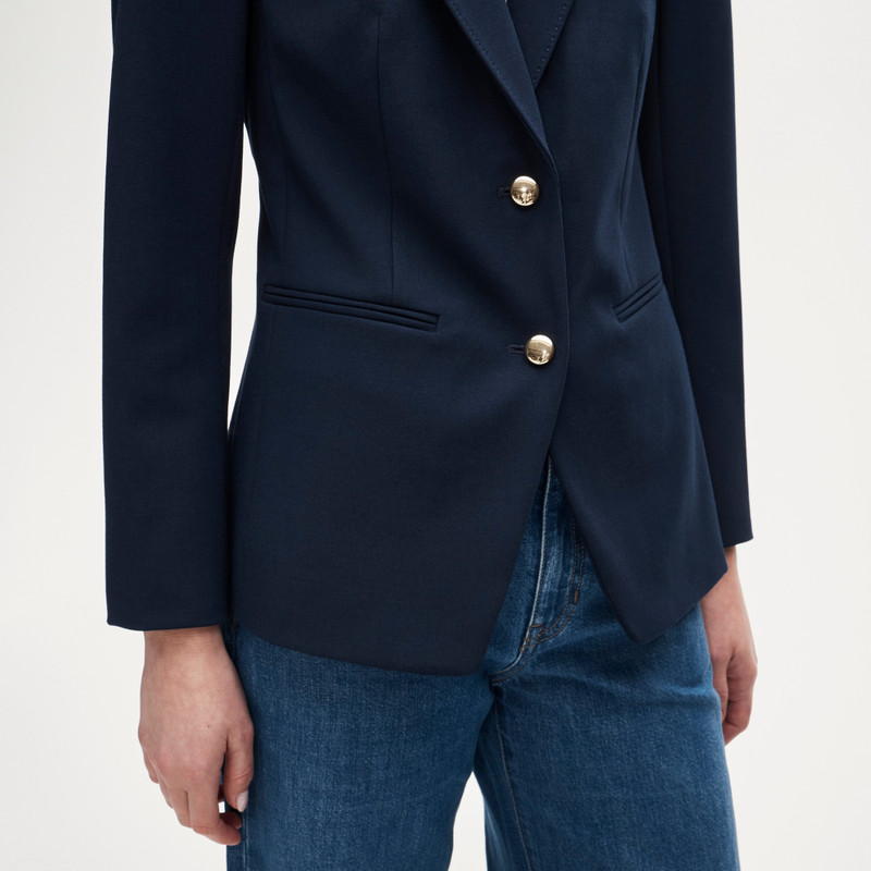 Petite Margeaux blazer in four-season stretch 4