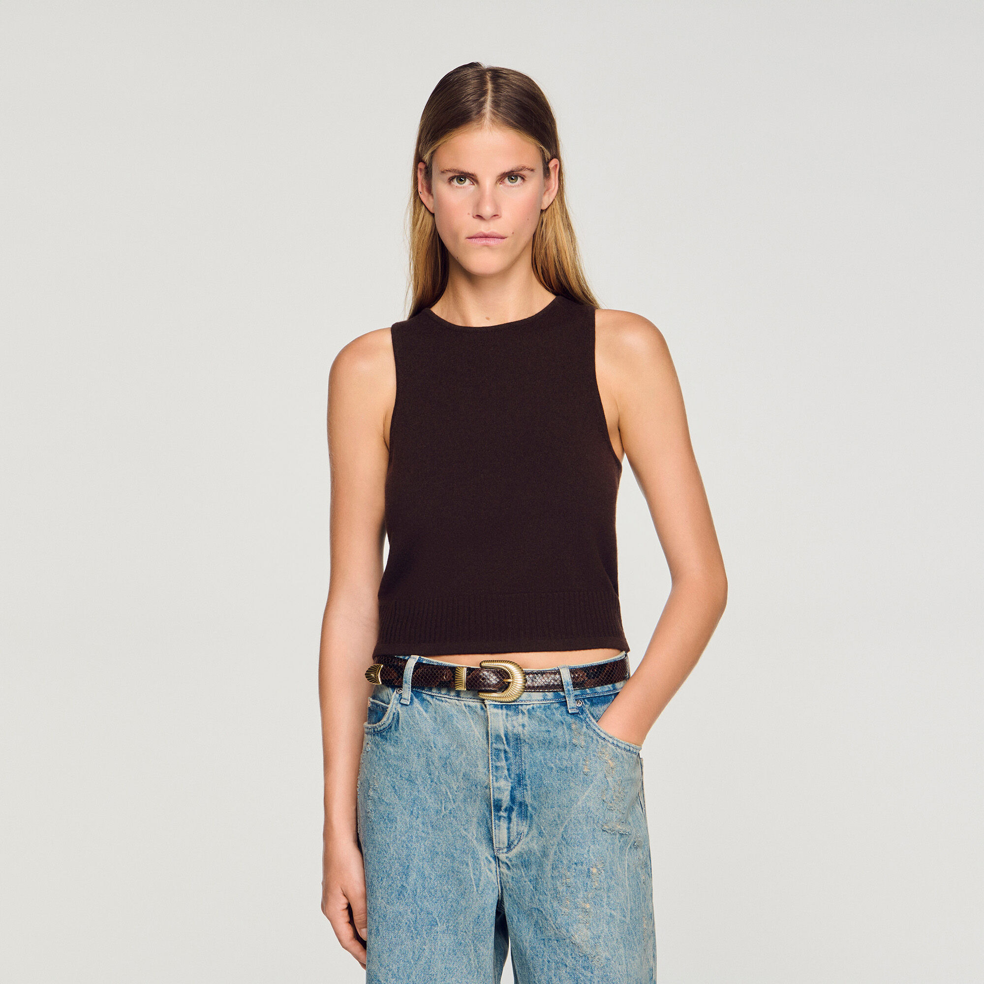 SLEEVELESS FINE KNIT VEST - 4