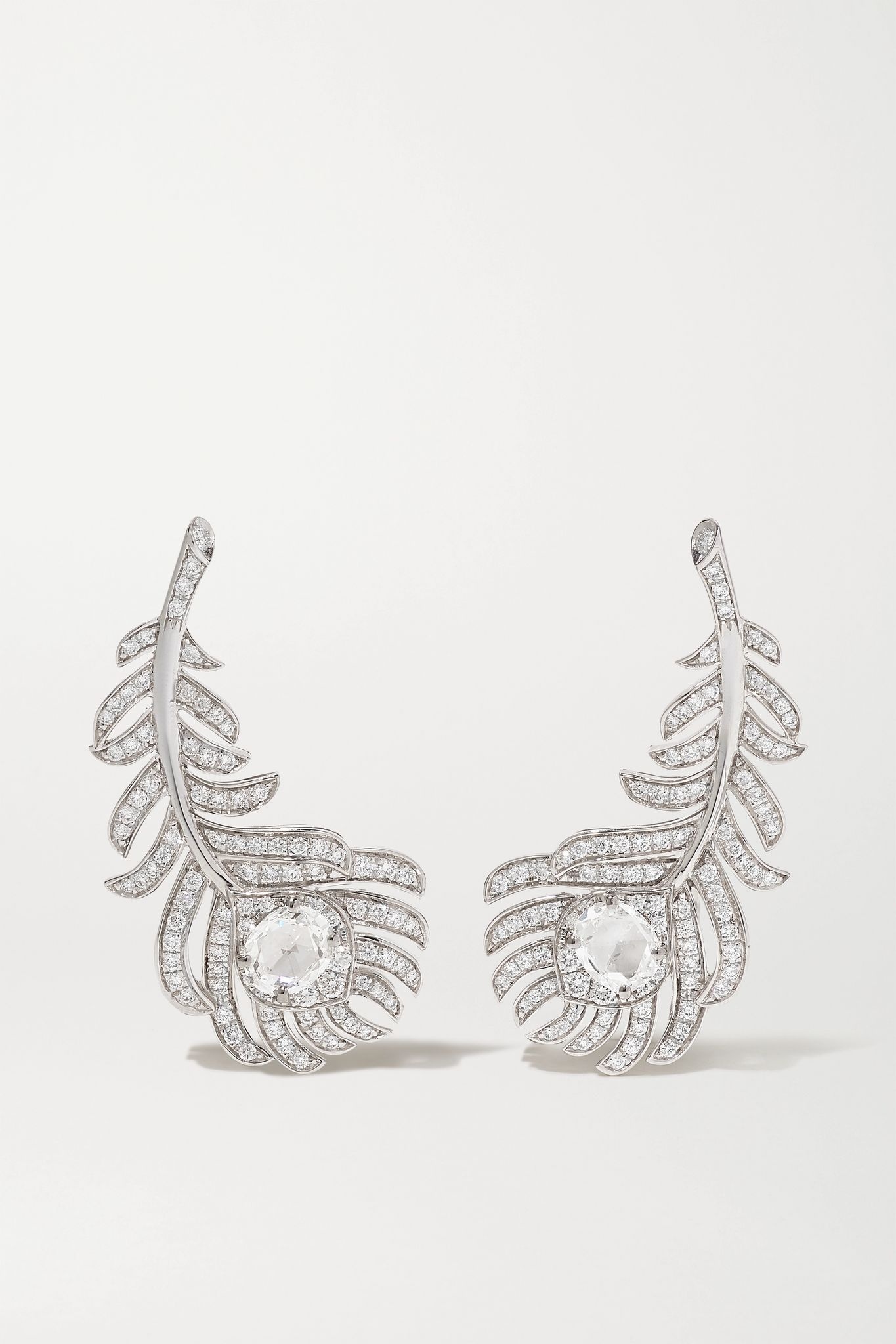 Plume de Paon 18-karat white gold diamond earrings  - 1