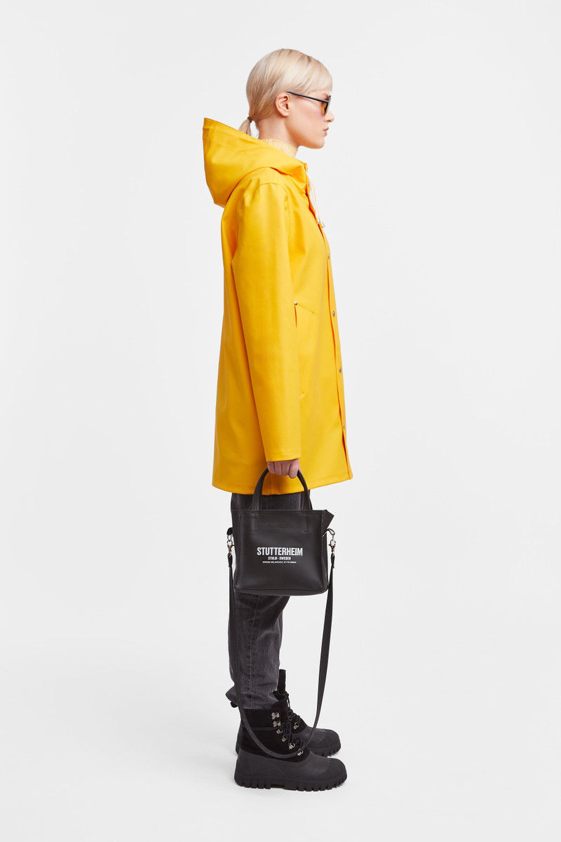 Stutterheim Stockholm Raincoat Yellow outlook