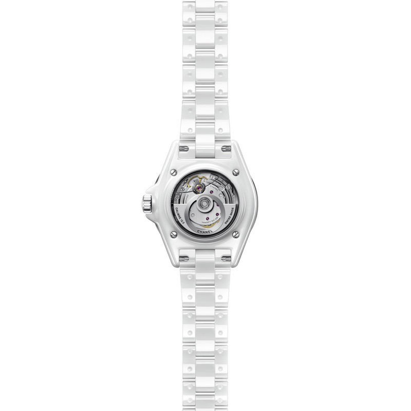 CHANEL J12 Watch Caliber 12.2, 33 MM outlook