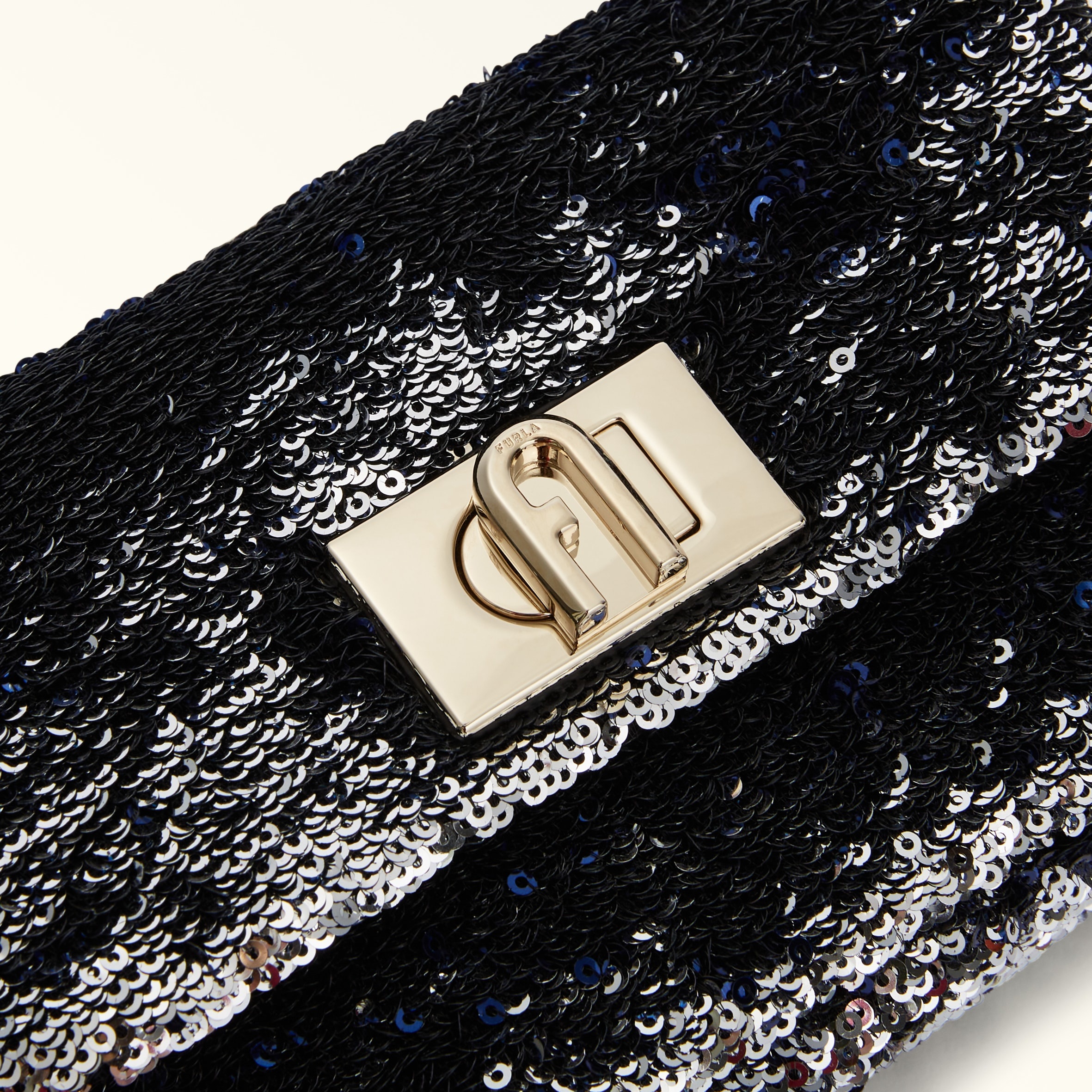 Furla 1927 - 4