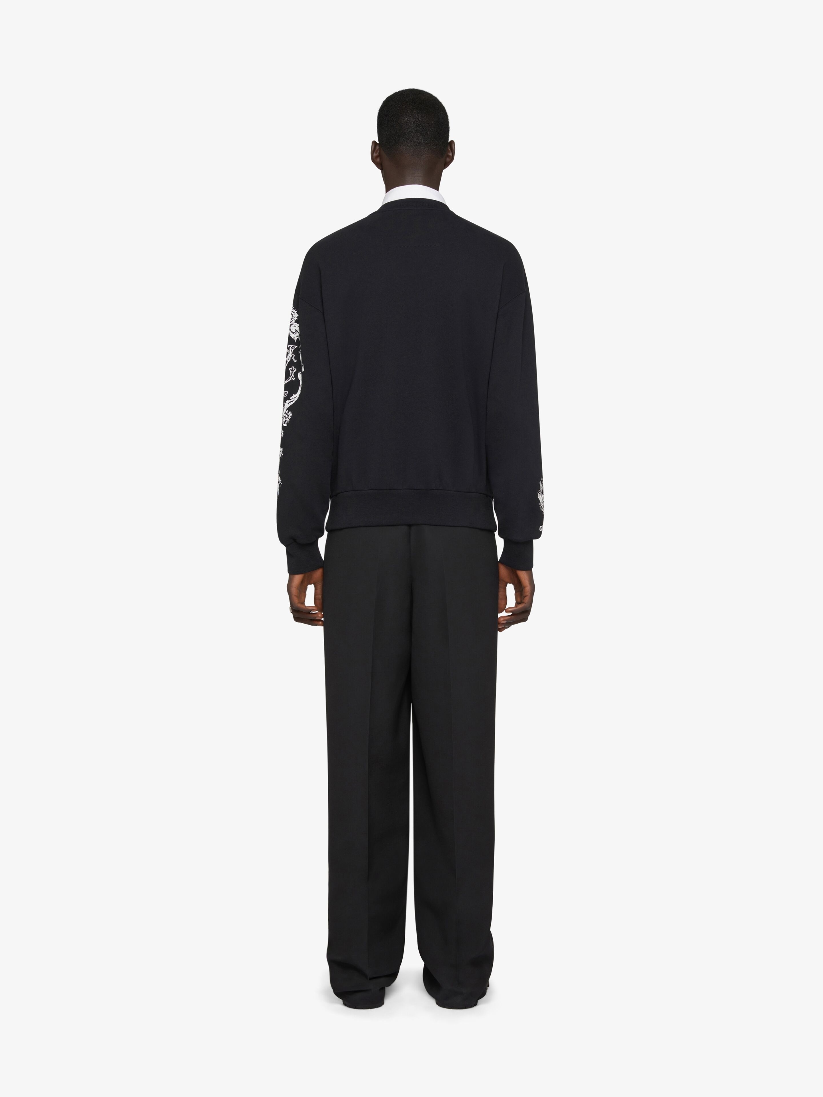 GIVENCHY CREST BOXY FIT SWEATSHIRT IN FLEECE - 4