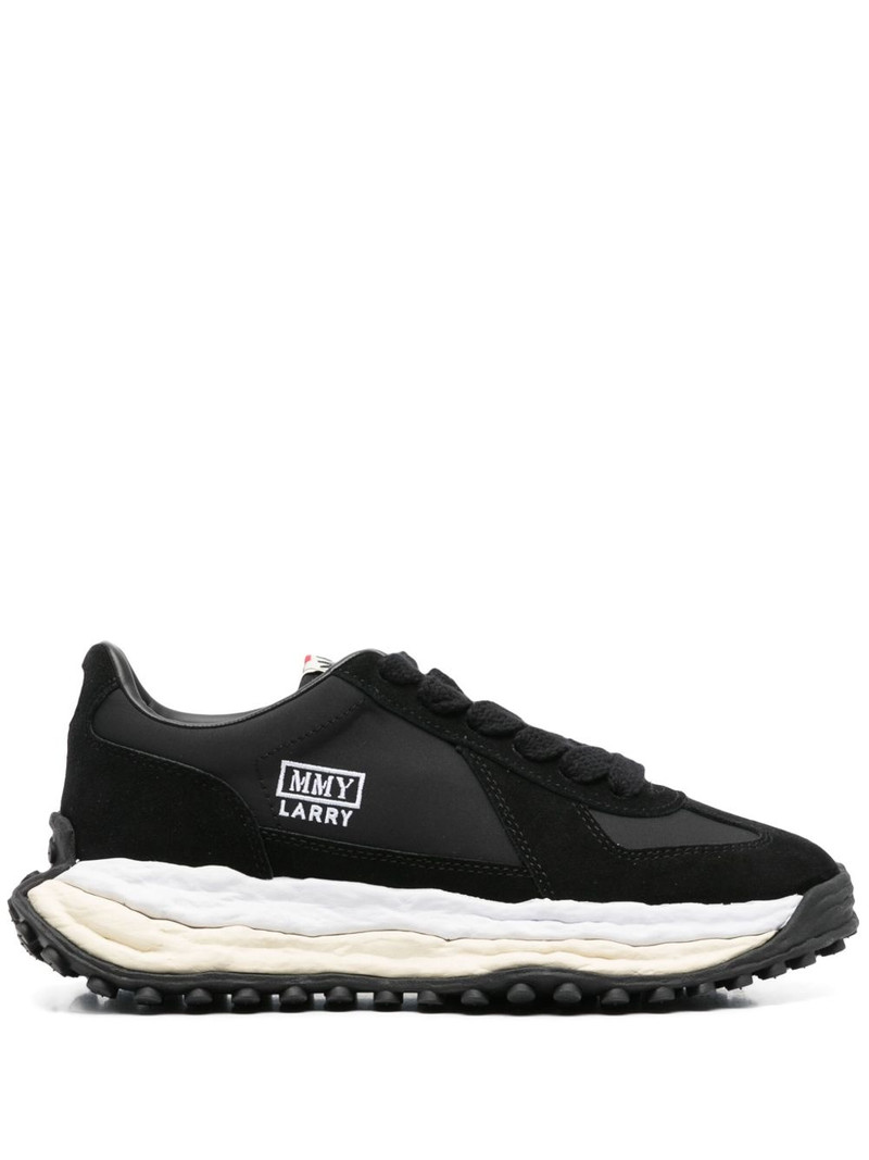 Larry sneakers 1