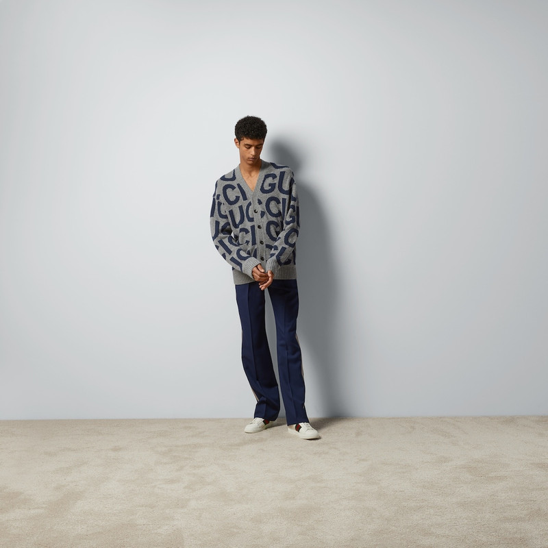 GUCCI Wool cardigan with Gucci intarsia outlook