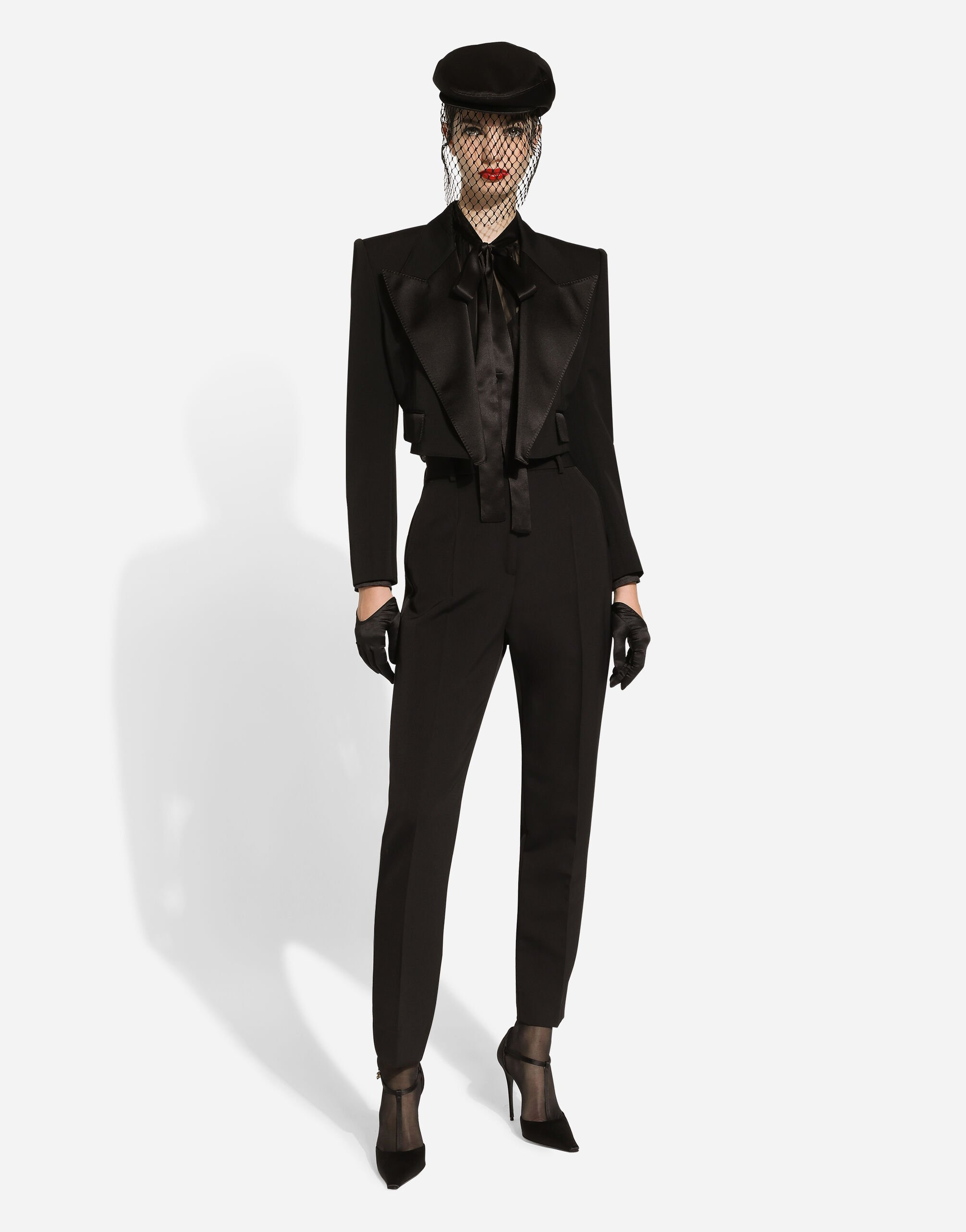 Short wool gabardine tuxedo jacket - 3