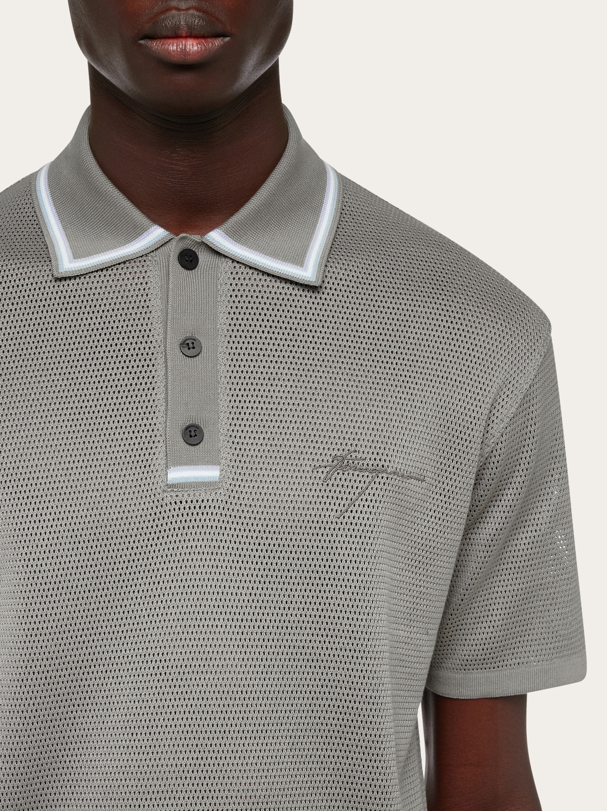 Short sleeved polo shirt - 4