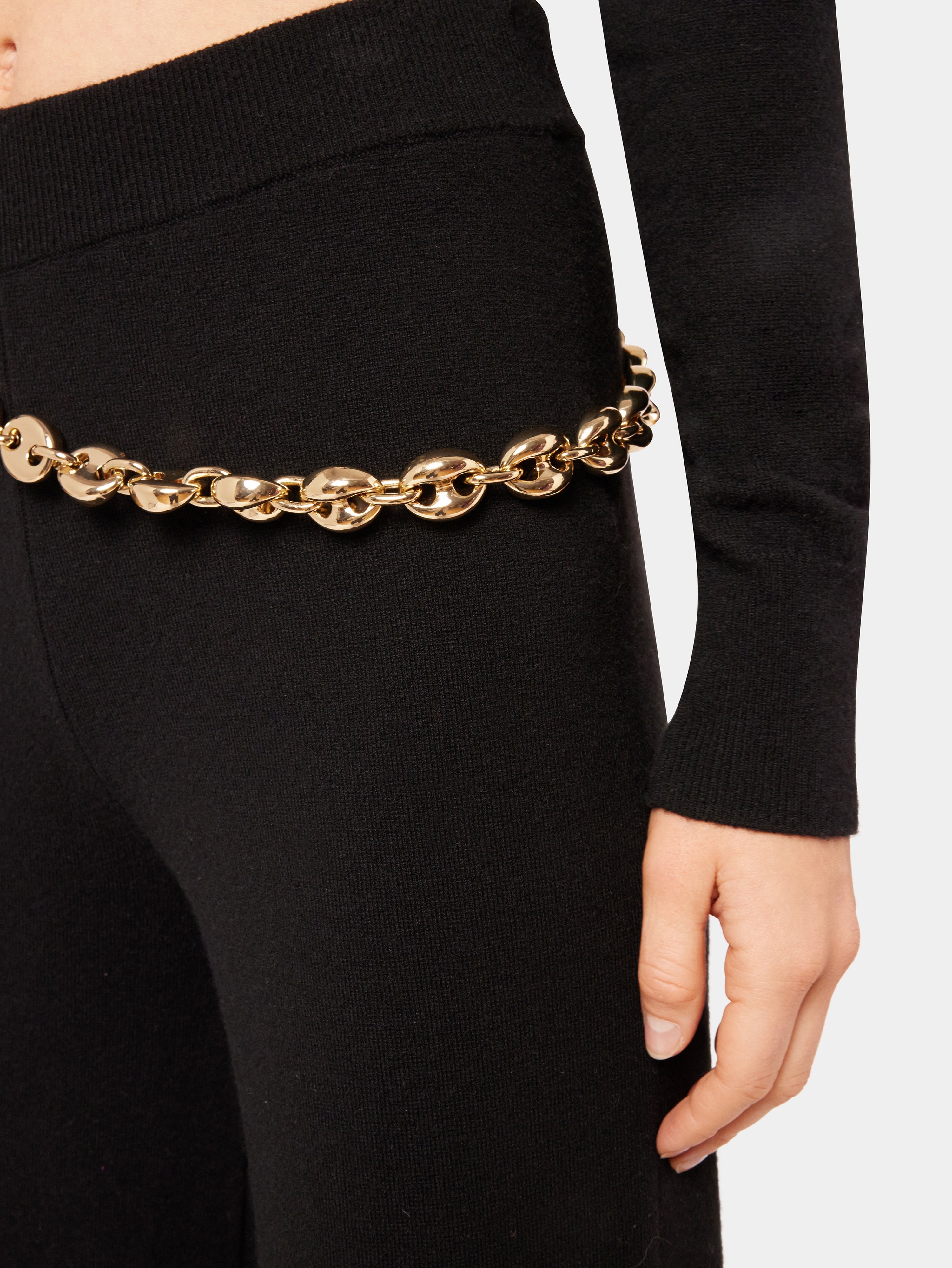 BLACK TROUSERS WITH EIGHT GOLD LINKS CHAIN - 4