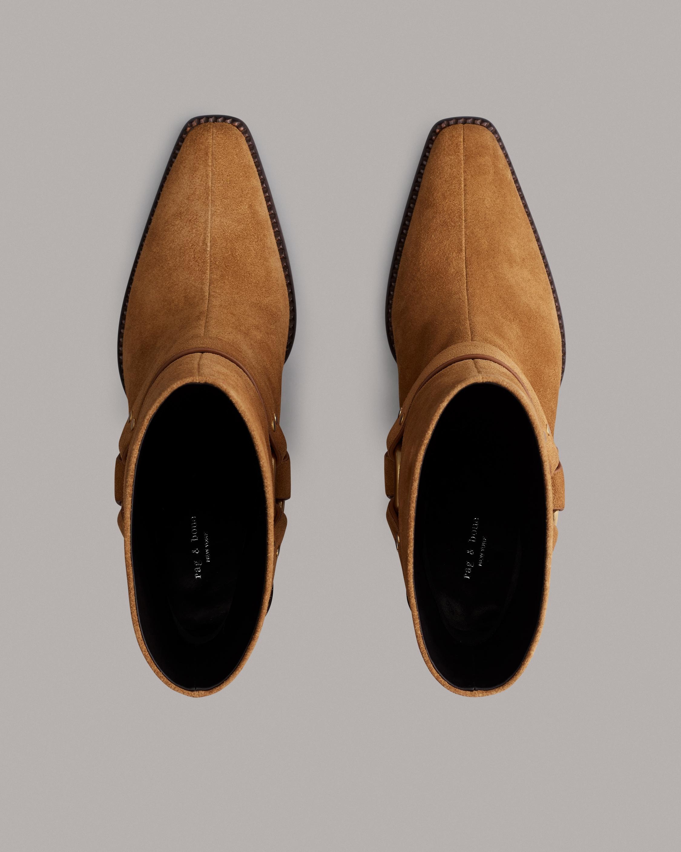 Rio Western - Suede
Heeled Boot - 4