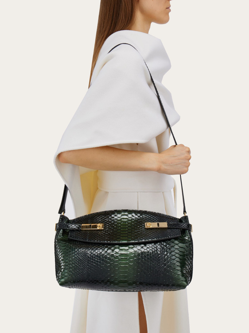 FERRAGAMO Hug pouch (L) outlook