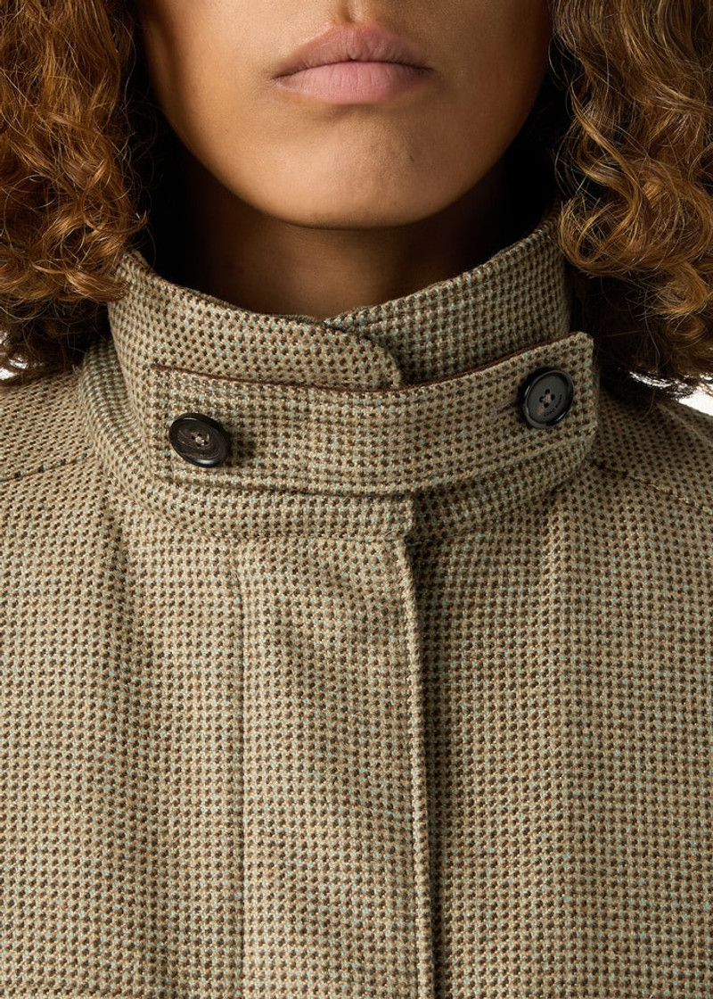 Traveler Vest 3