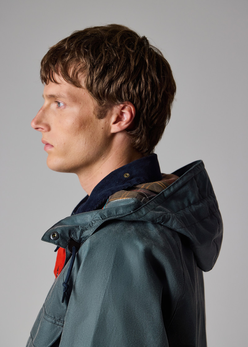 Paul Smith loves Barbour - Dark Slate Waxed Hood 8