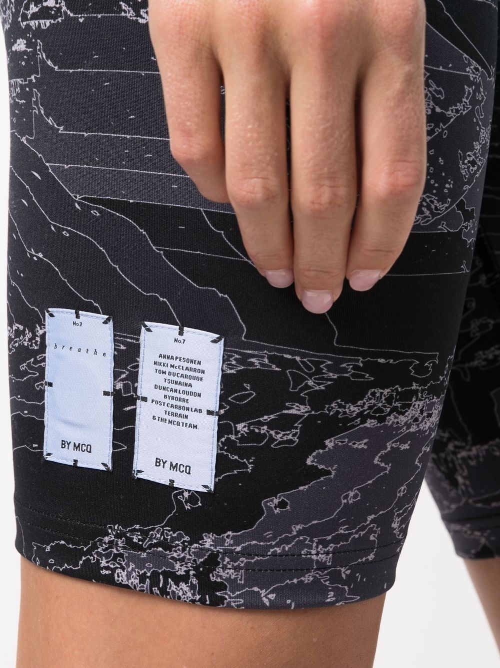 high-rise fitted cycling shorts - 5