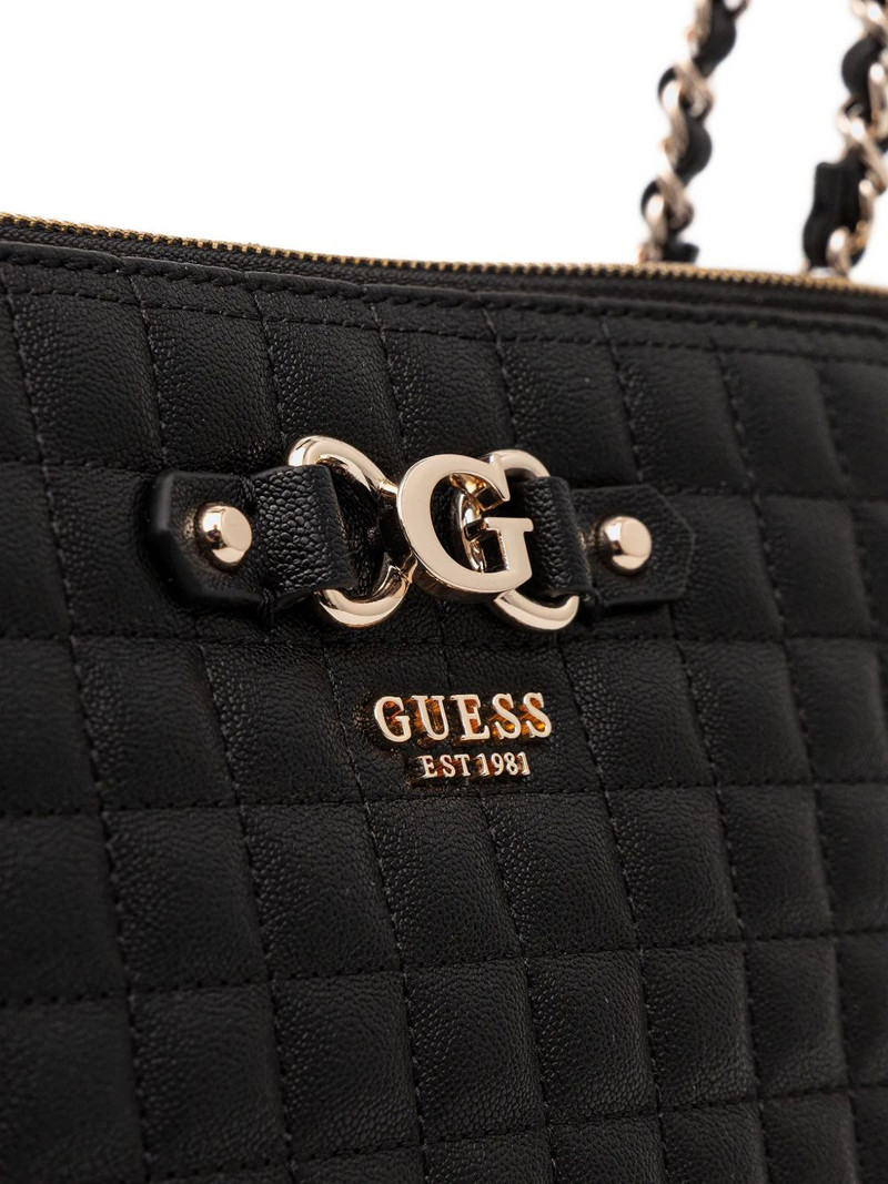 Nadira quilted shoulder bag 4