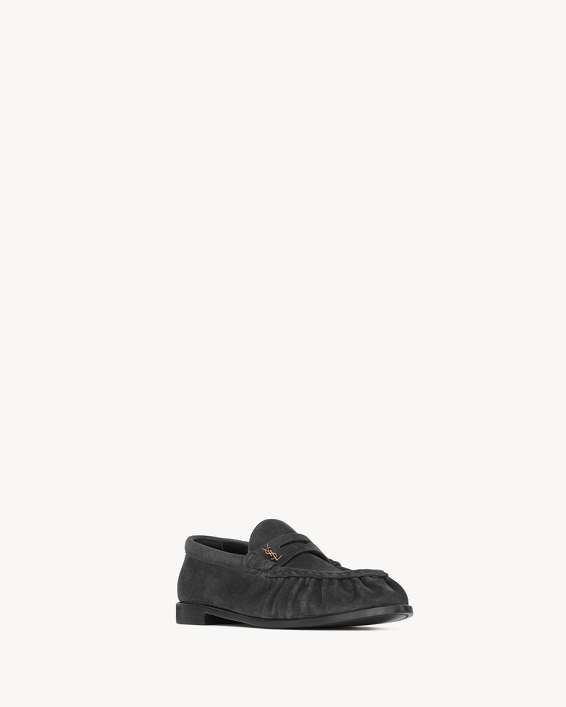 SAINT LAURENT LE LOAFER SUPPLE IN SUEDE outlook