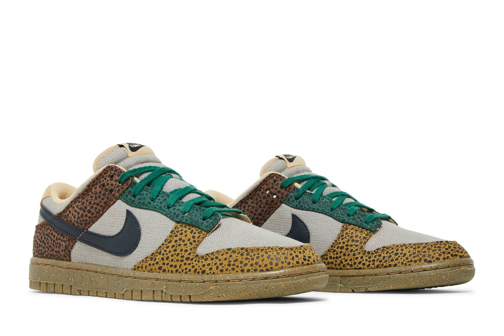 Dunk Low 'Golden Moss' - 8