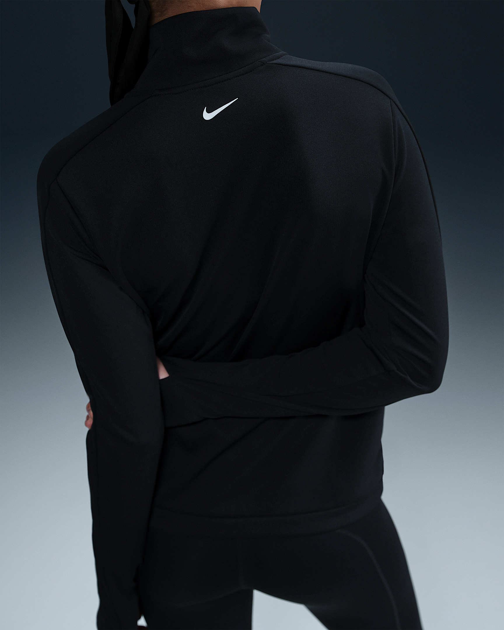 Nike Swoosh Women's Dri-FIT 1/2-Zip Running Mid Layer - 2