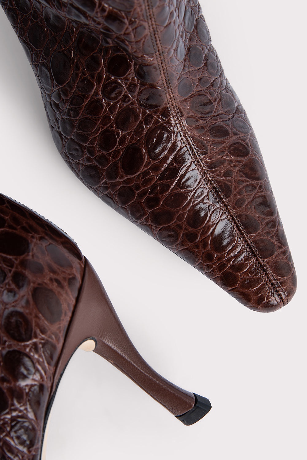 Stevie 42 Sequoia Circular Croco Embossed Leather - 5