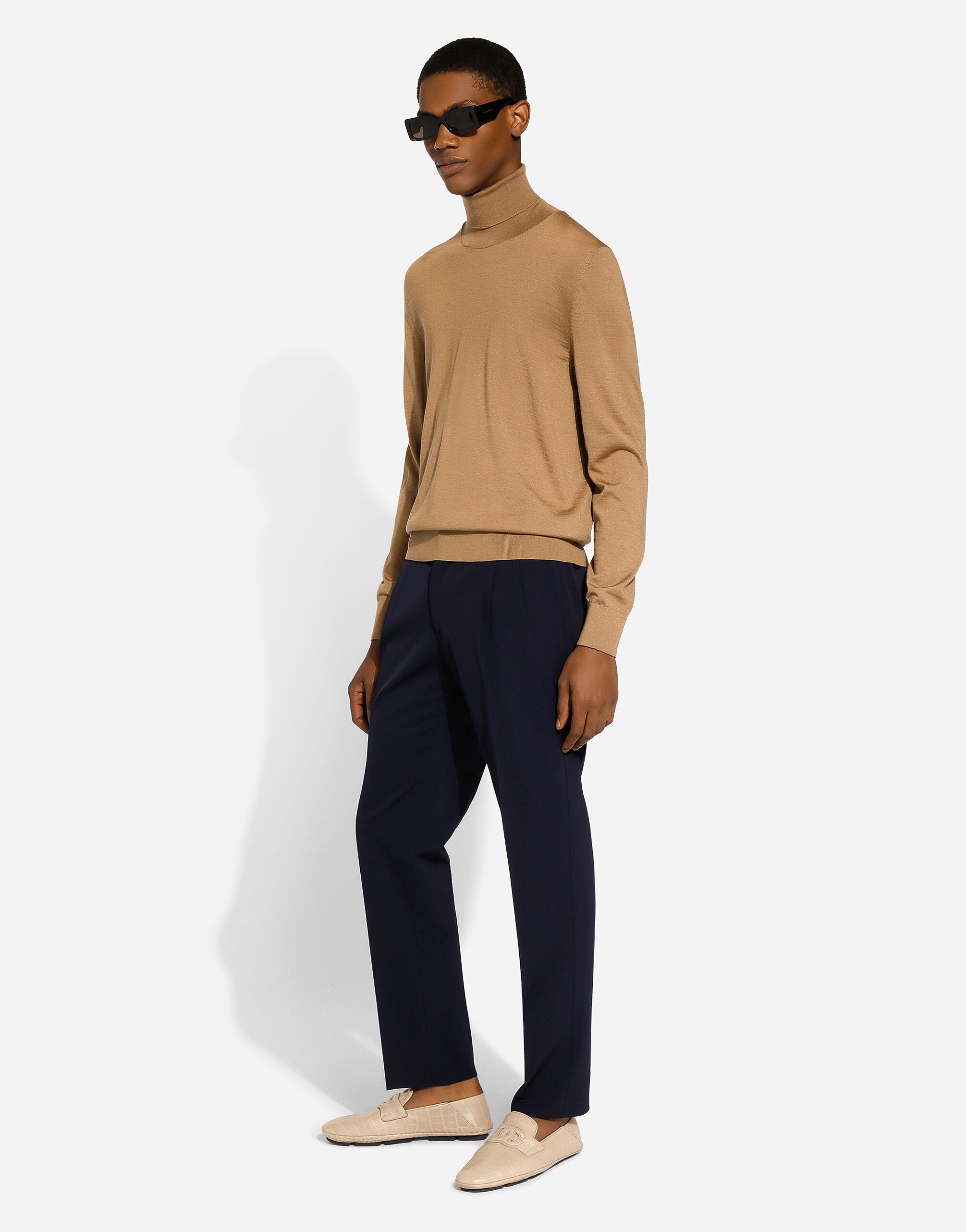Cashmere and silk turtle-neck sweater - 6