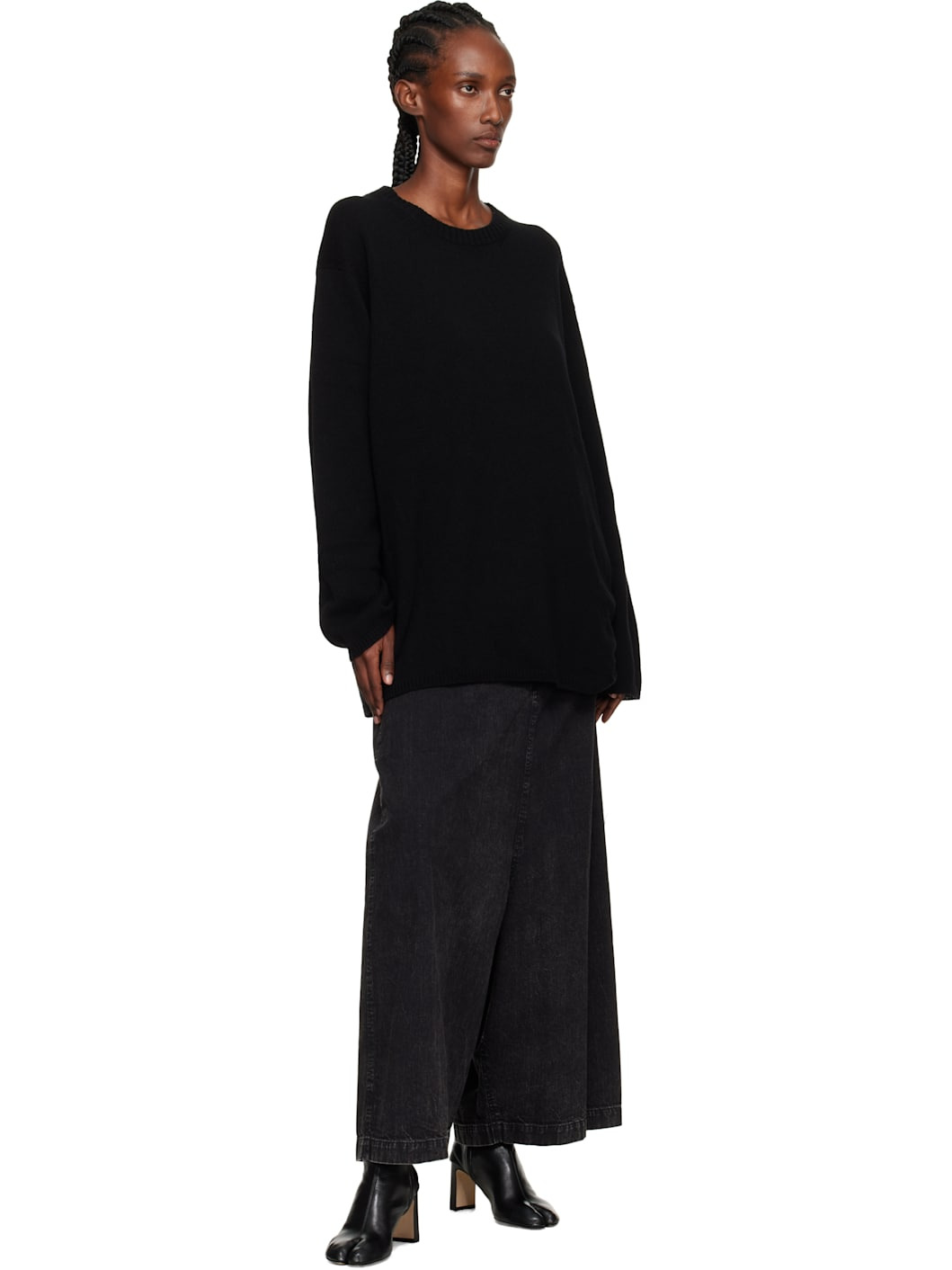 Black String Round Neck Sweater - 4