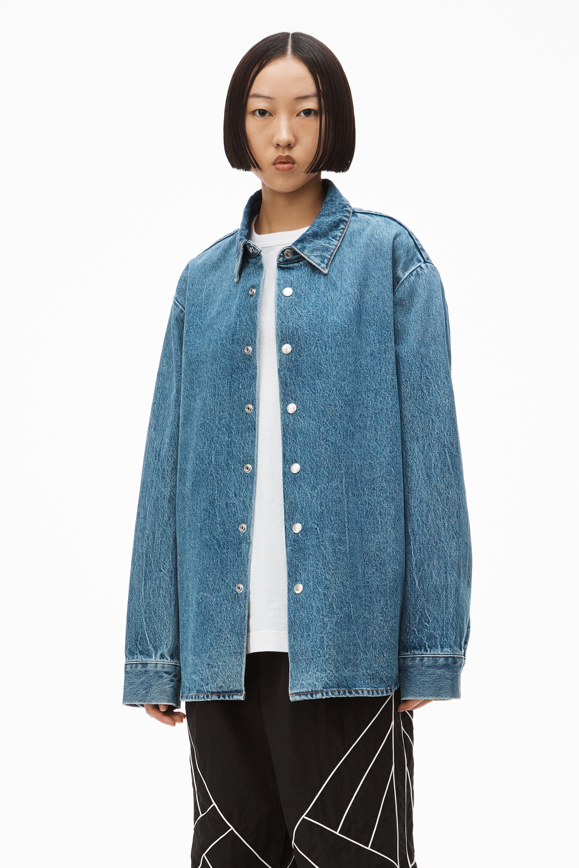 OVERSIZED SHIRT IN DENIM - 2