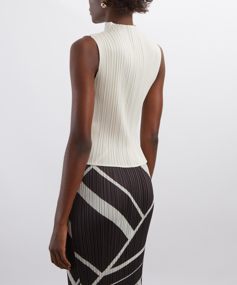 MONTHLY COLOURS: AUGUST Pleated Sleeveless Top 4