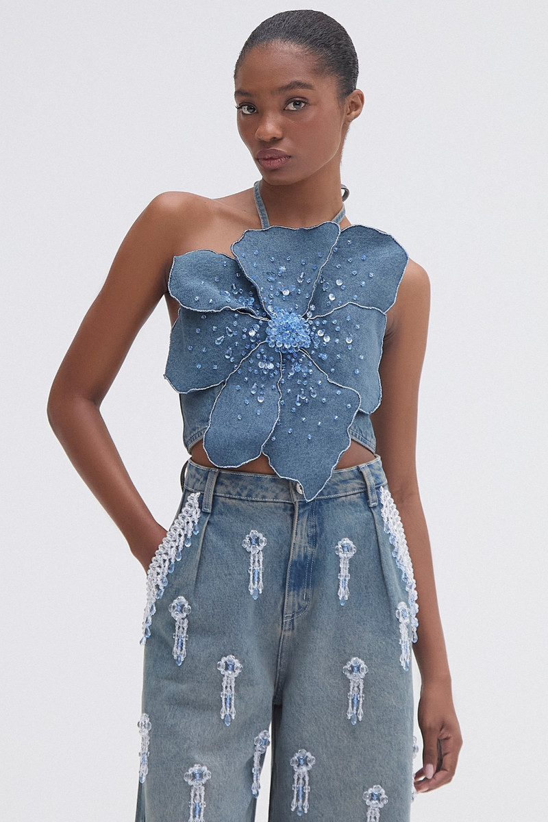 NOSTALGIC SKY DENIM FLOWER TOP 1