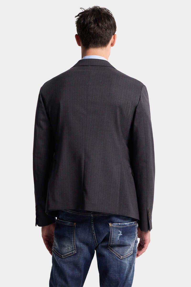PINSTRIPED BLAZER 4