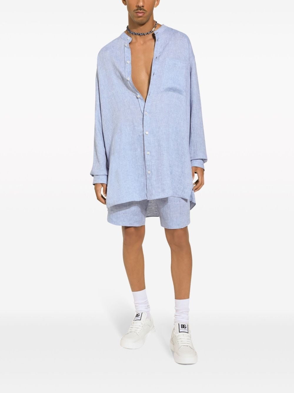 button-fastening linen shorts - 2