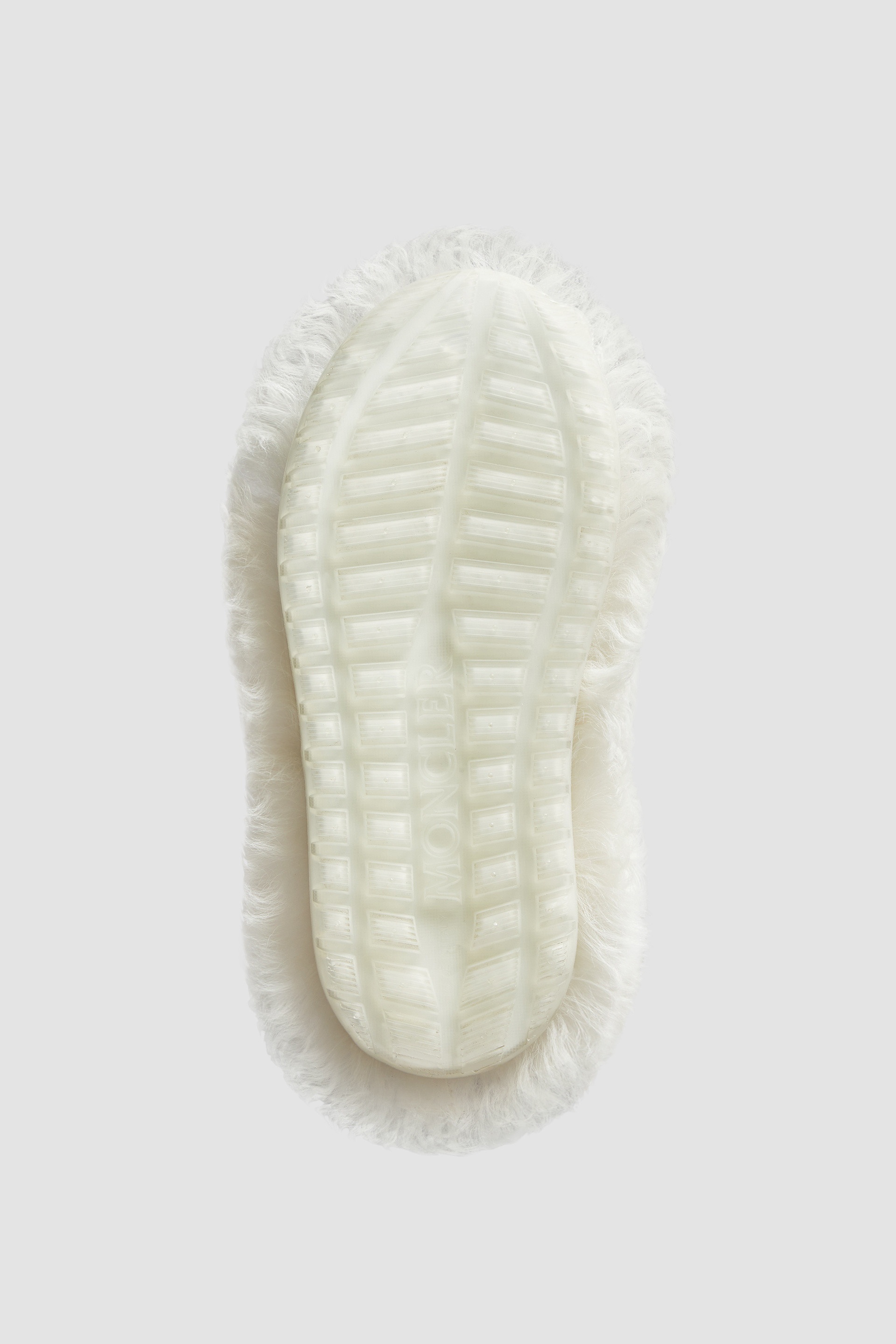 Beverly High Shearling Boots - 6