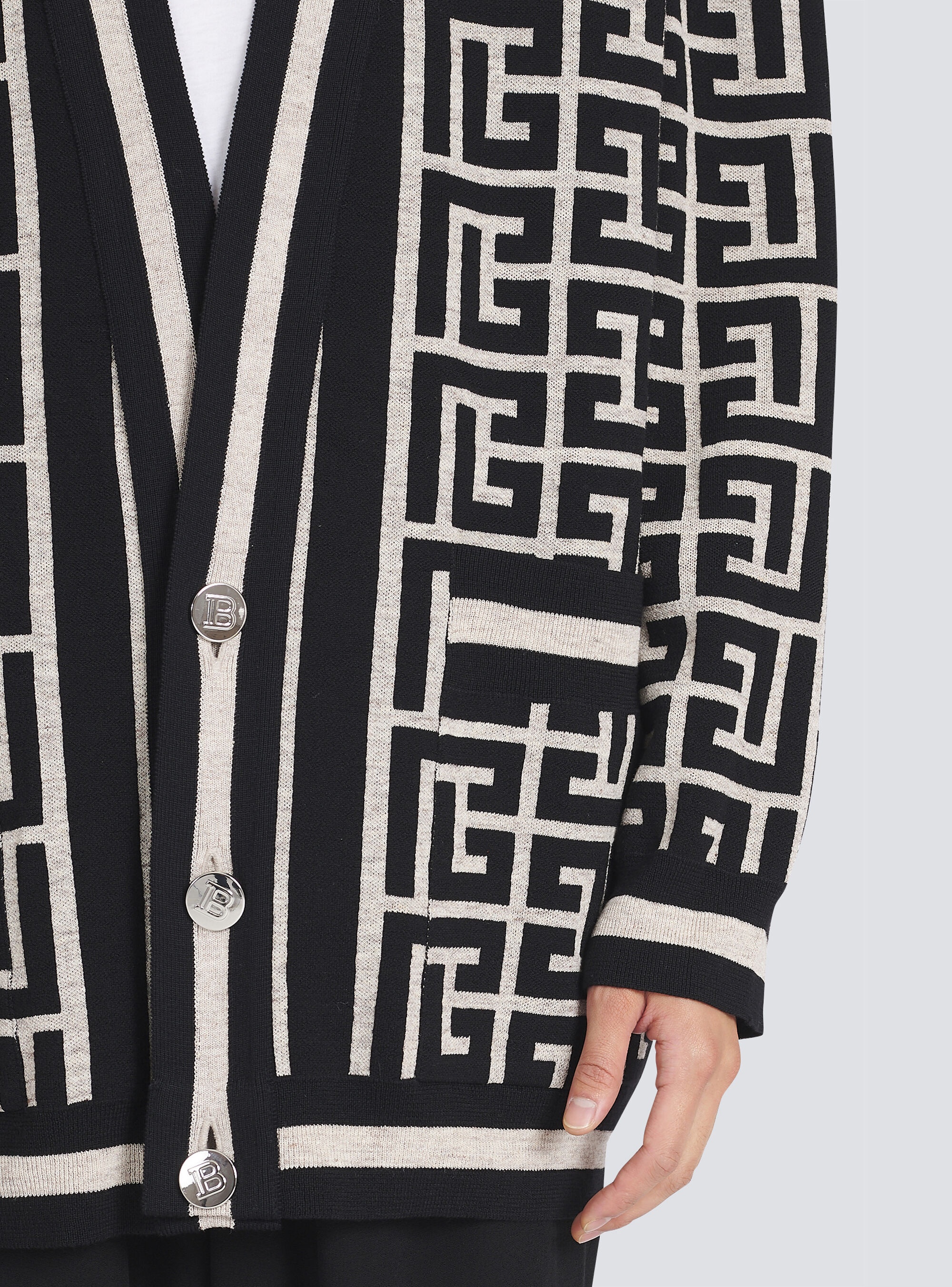 Oversized wool sweater with Balmain monogram - 7