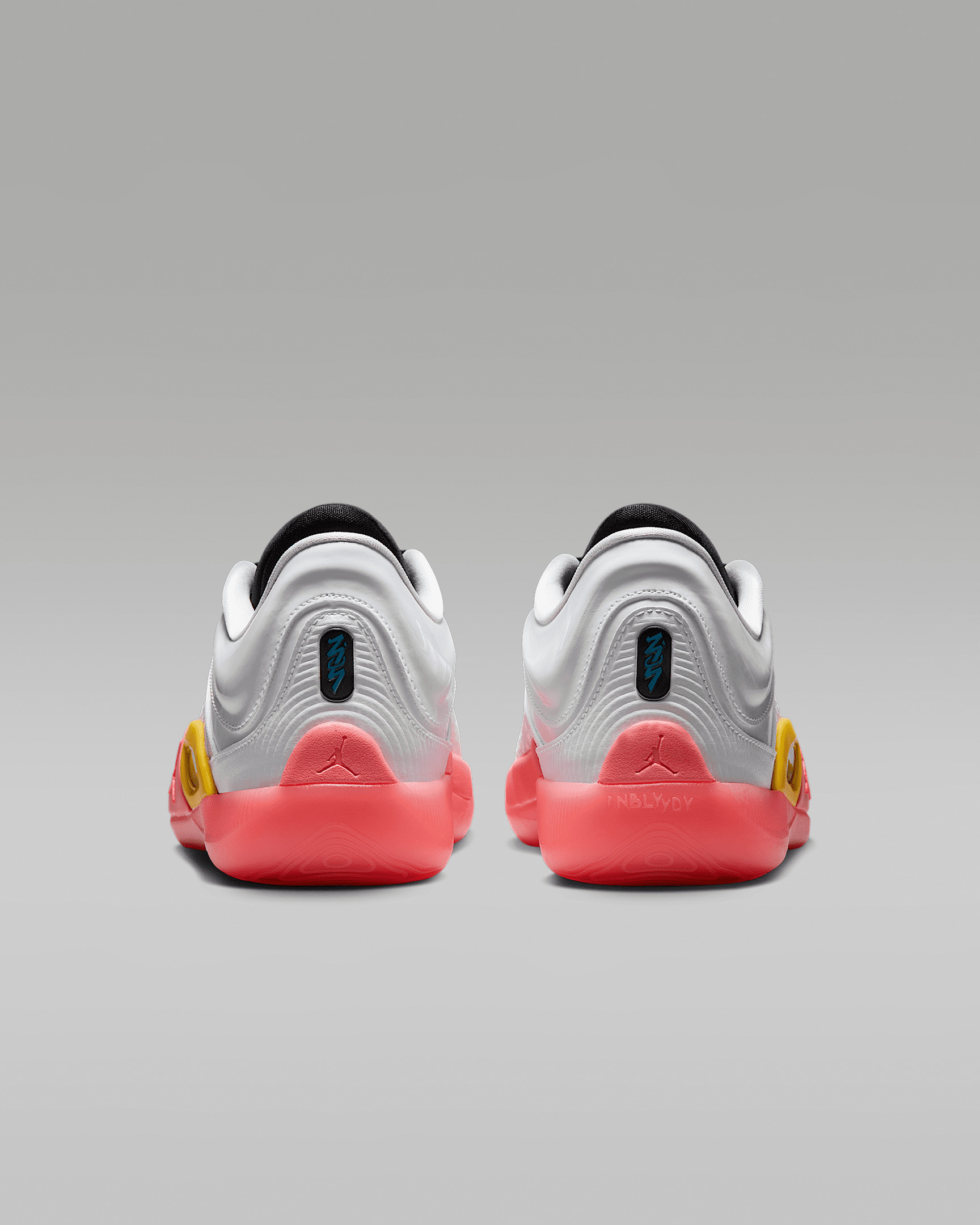 Zion 4 "Sharonda" Basketball Shoes - 6