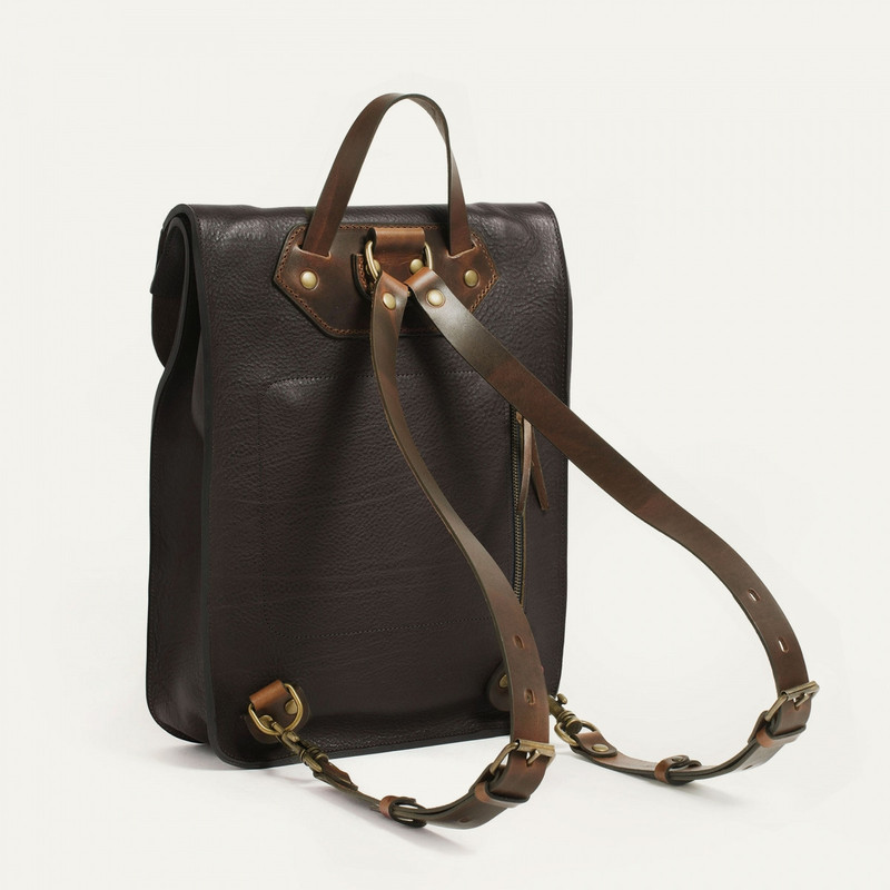 PUNCHO BACKPACK - DARK BROWN 3