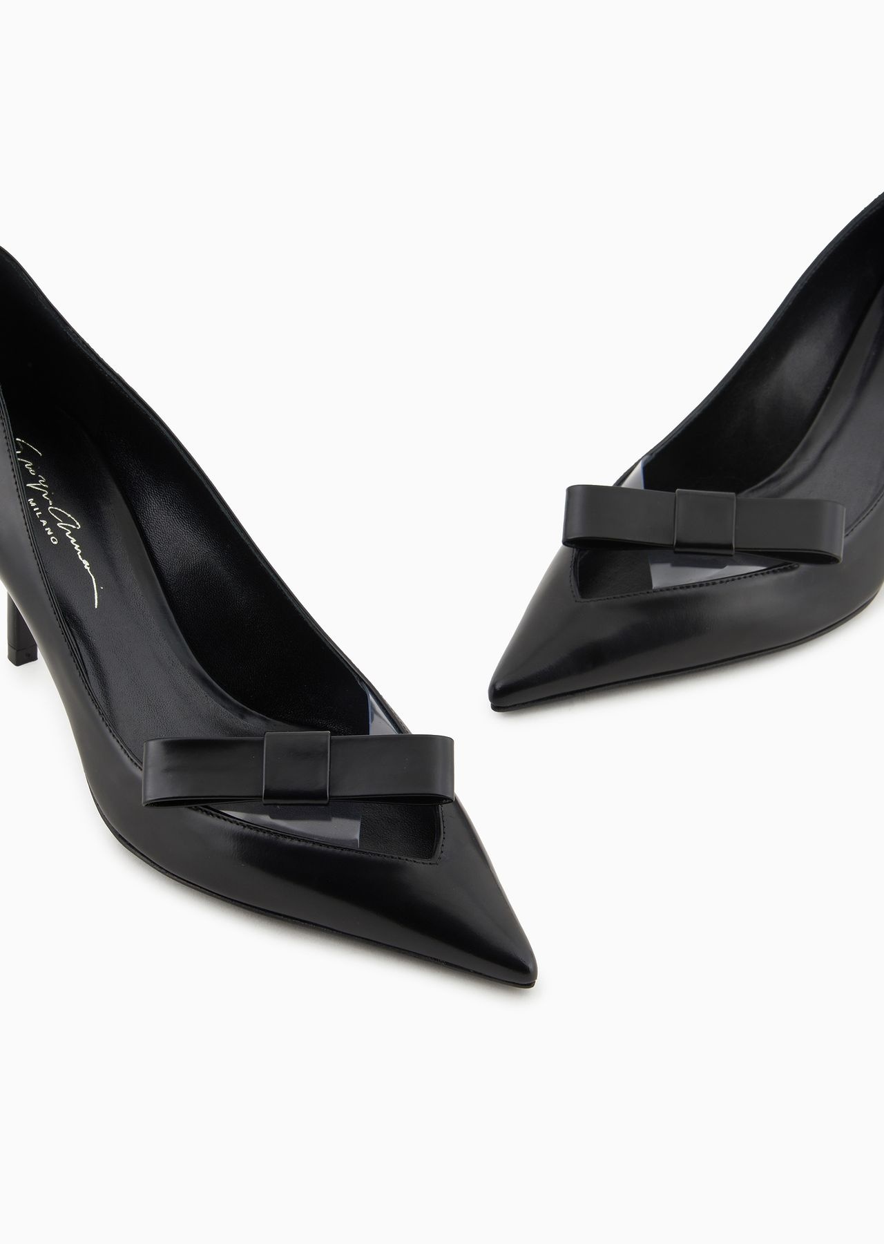 Brushed leather court shoes with bow - 4