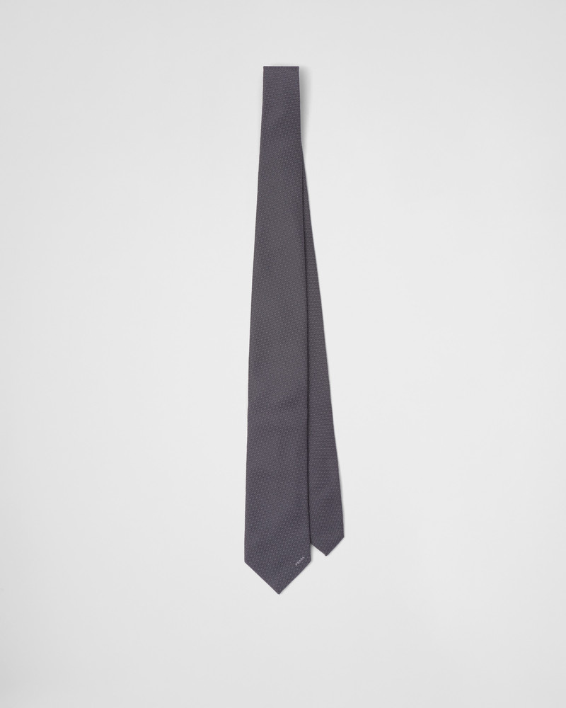 Silk tie 1