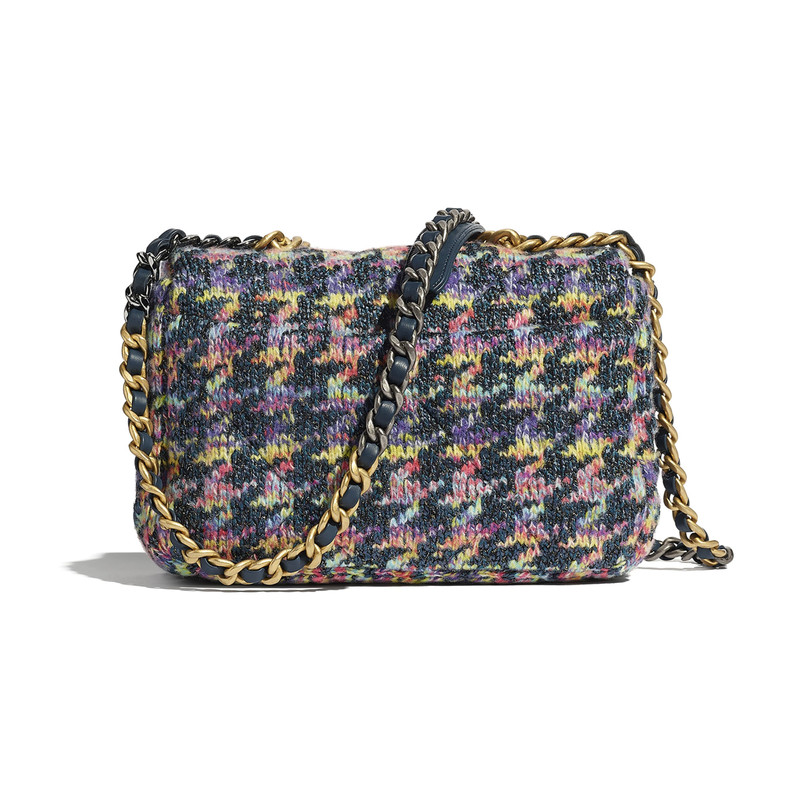 CHANEL CHANEL 19 Flap Bag outlook