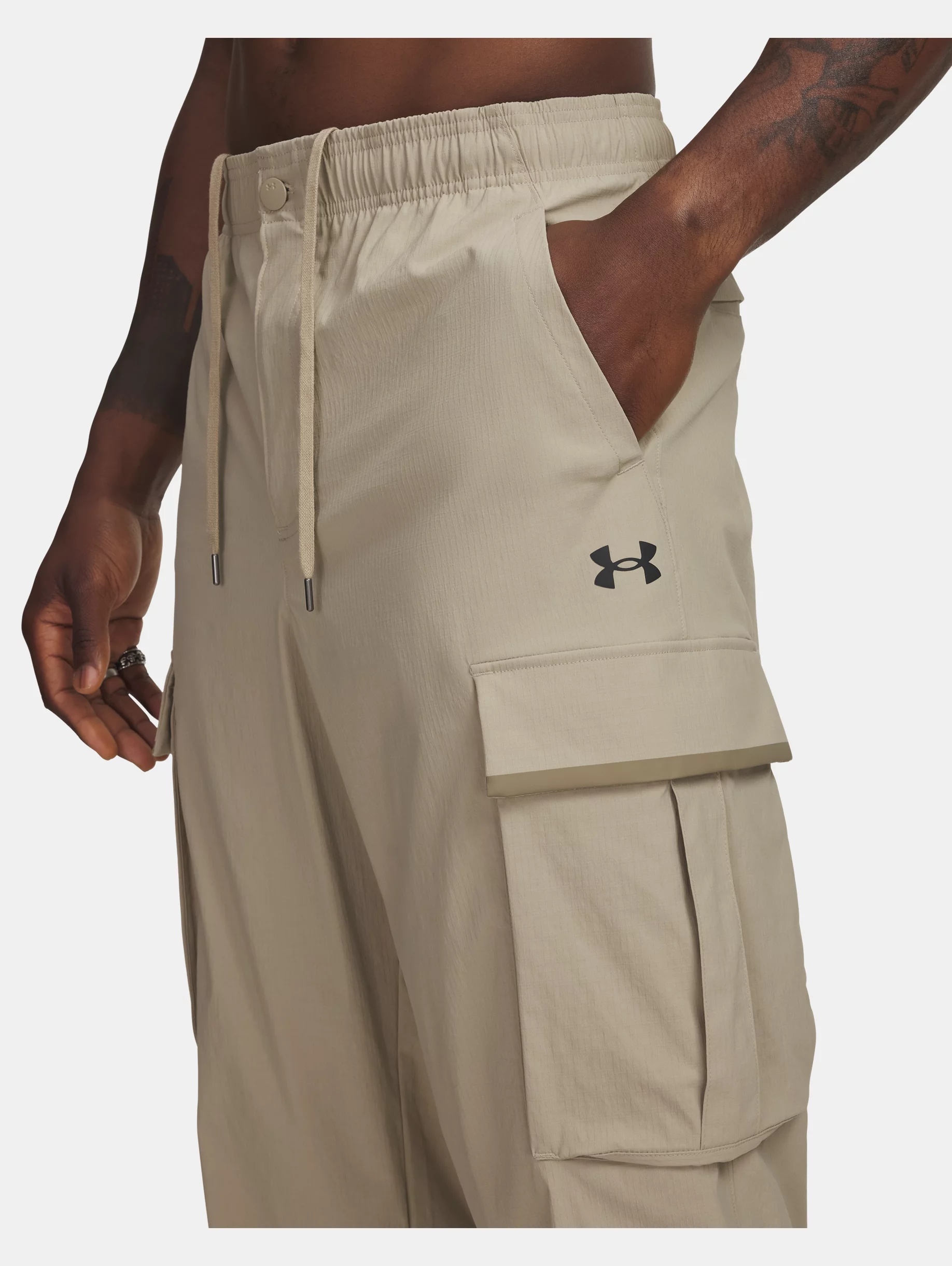 UA Unstoppable Textured Woven - 4